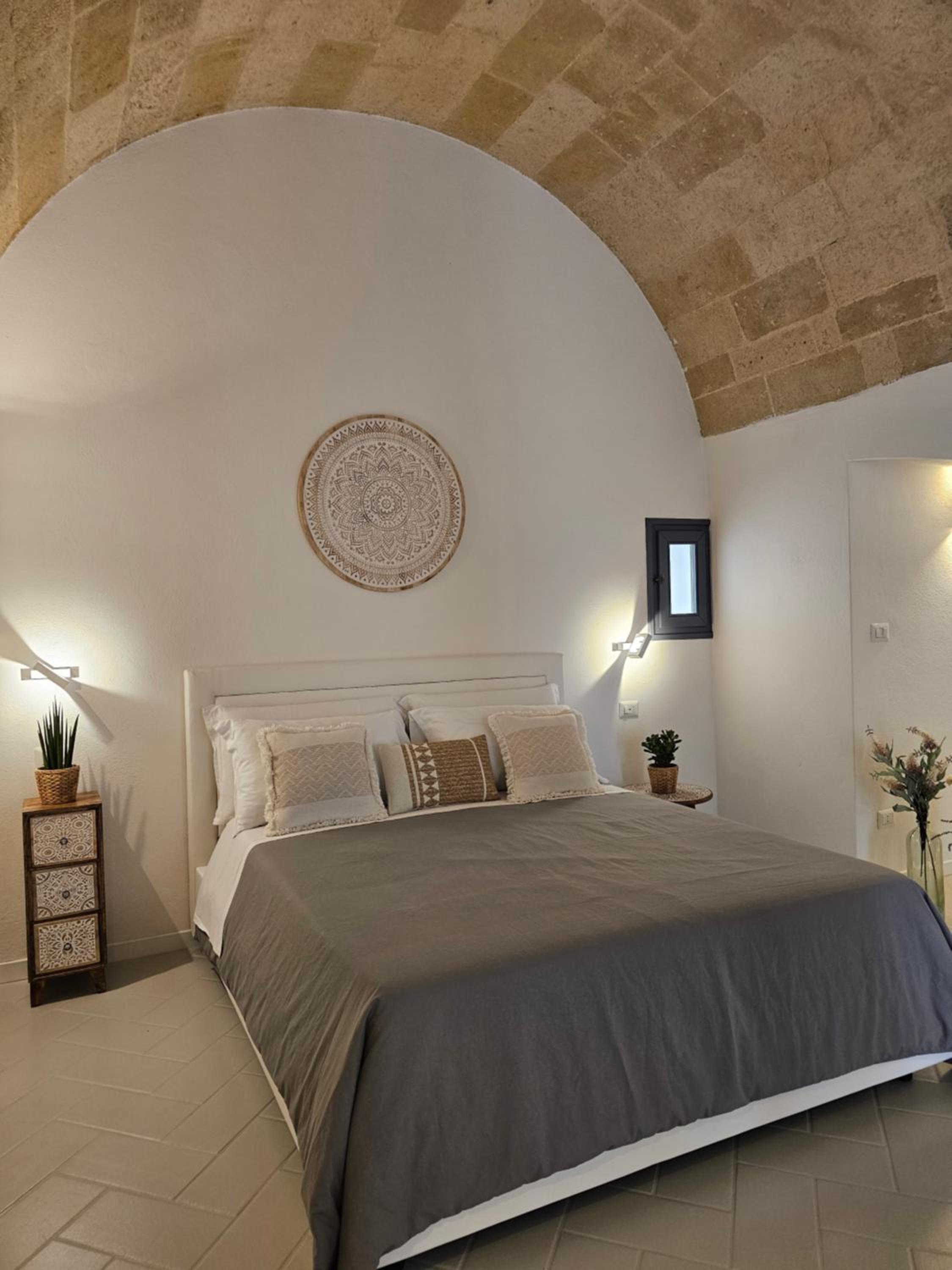 Large Double Room - Photo 8