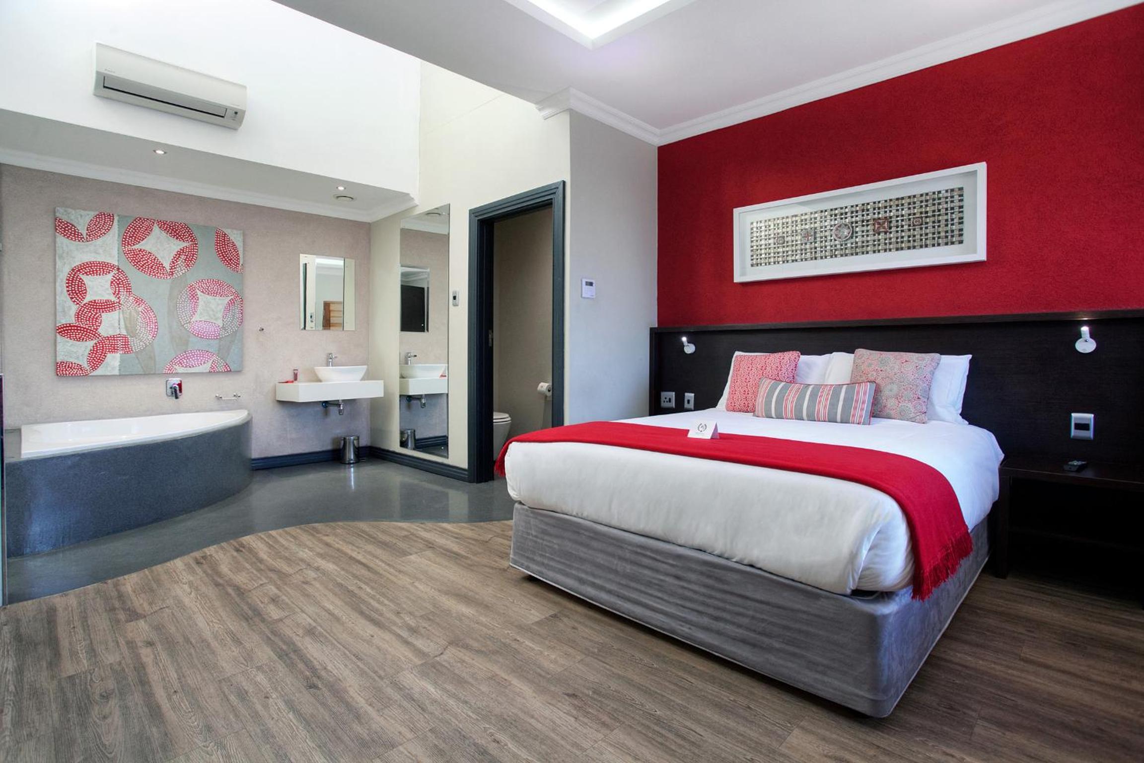Executive Double Room - Photo 8