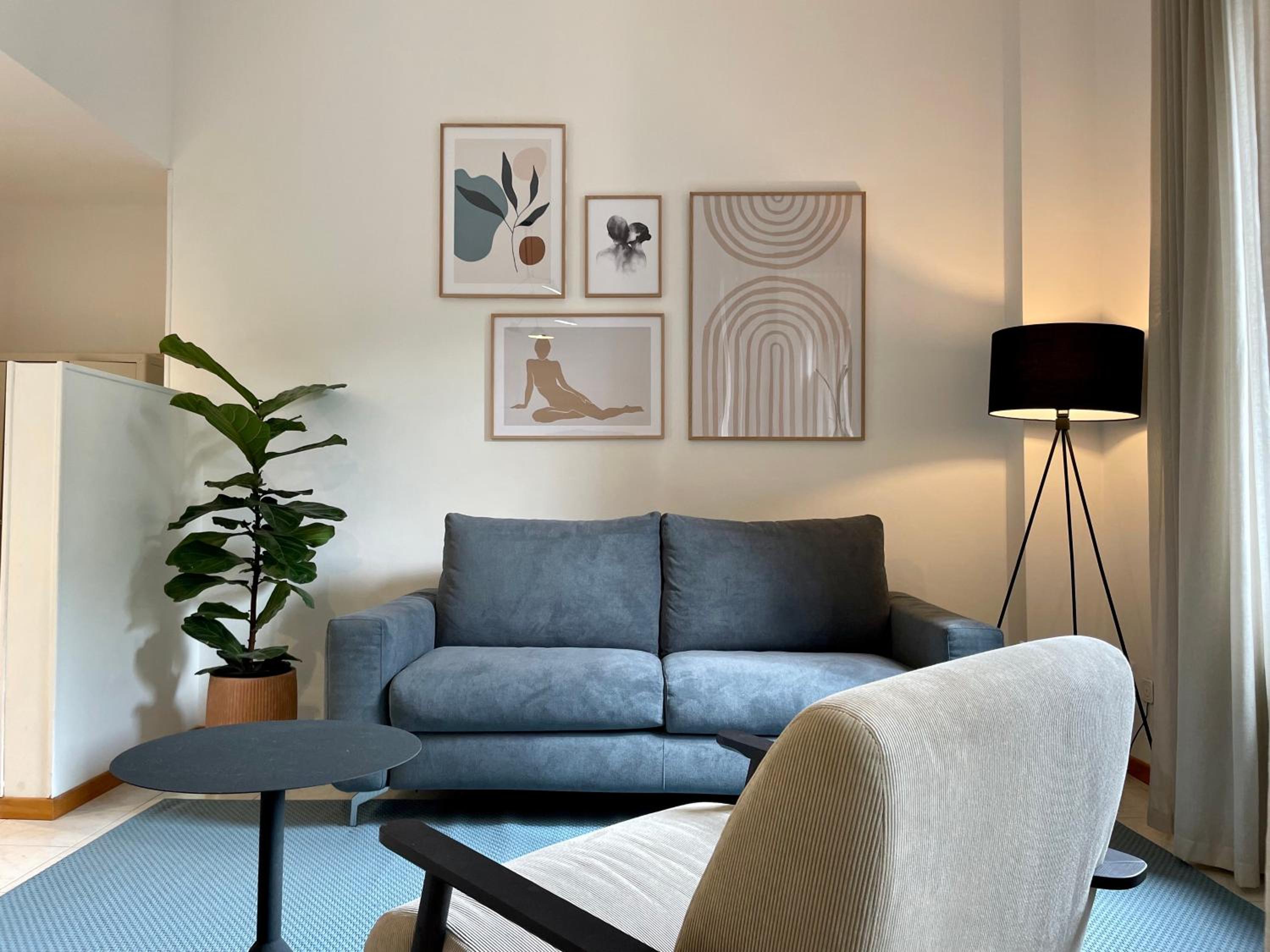 One-Bedroom Apartment
