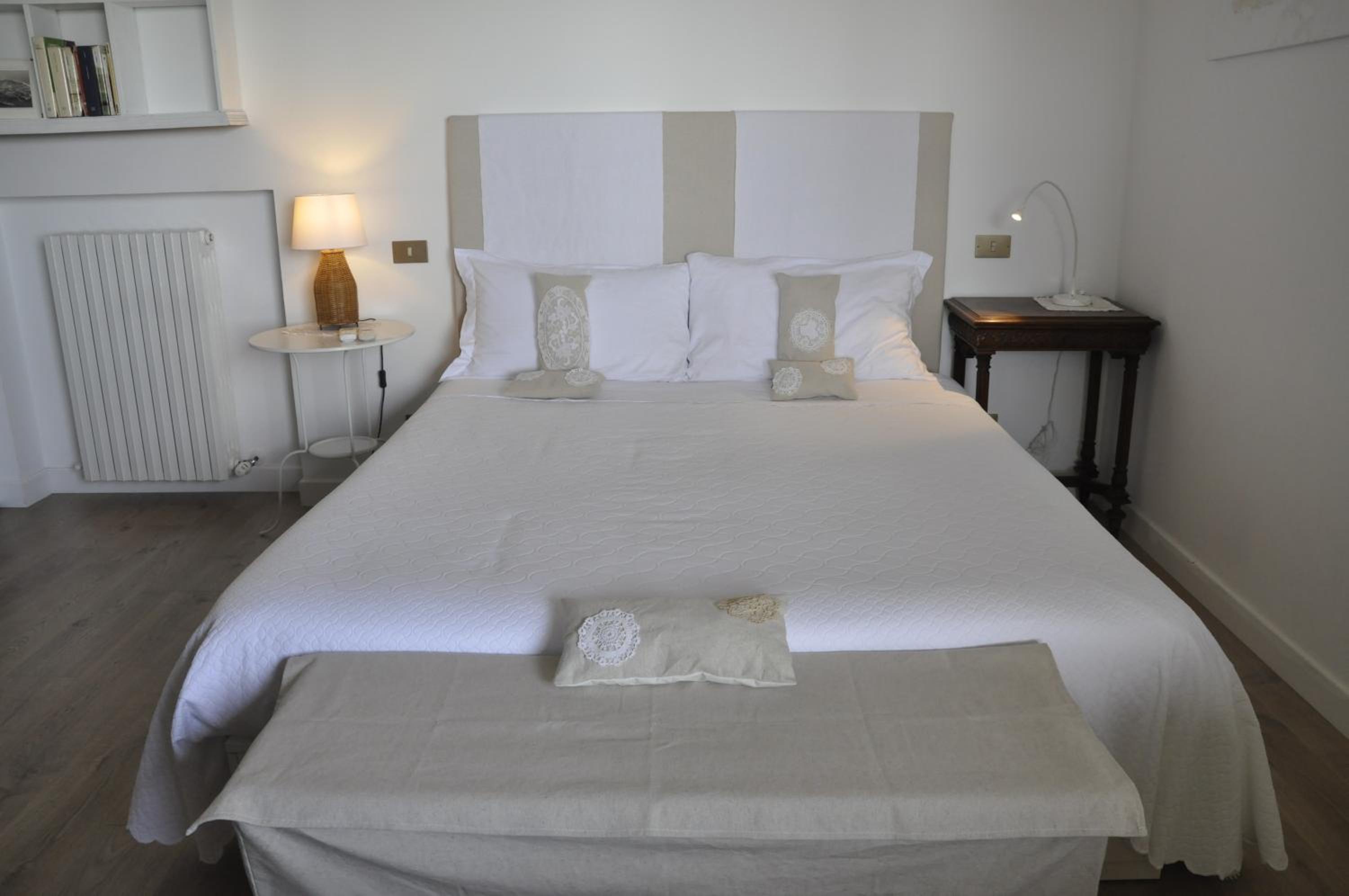 Double Room with Sea View - Photo 5