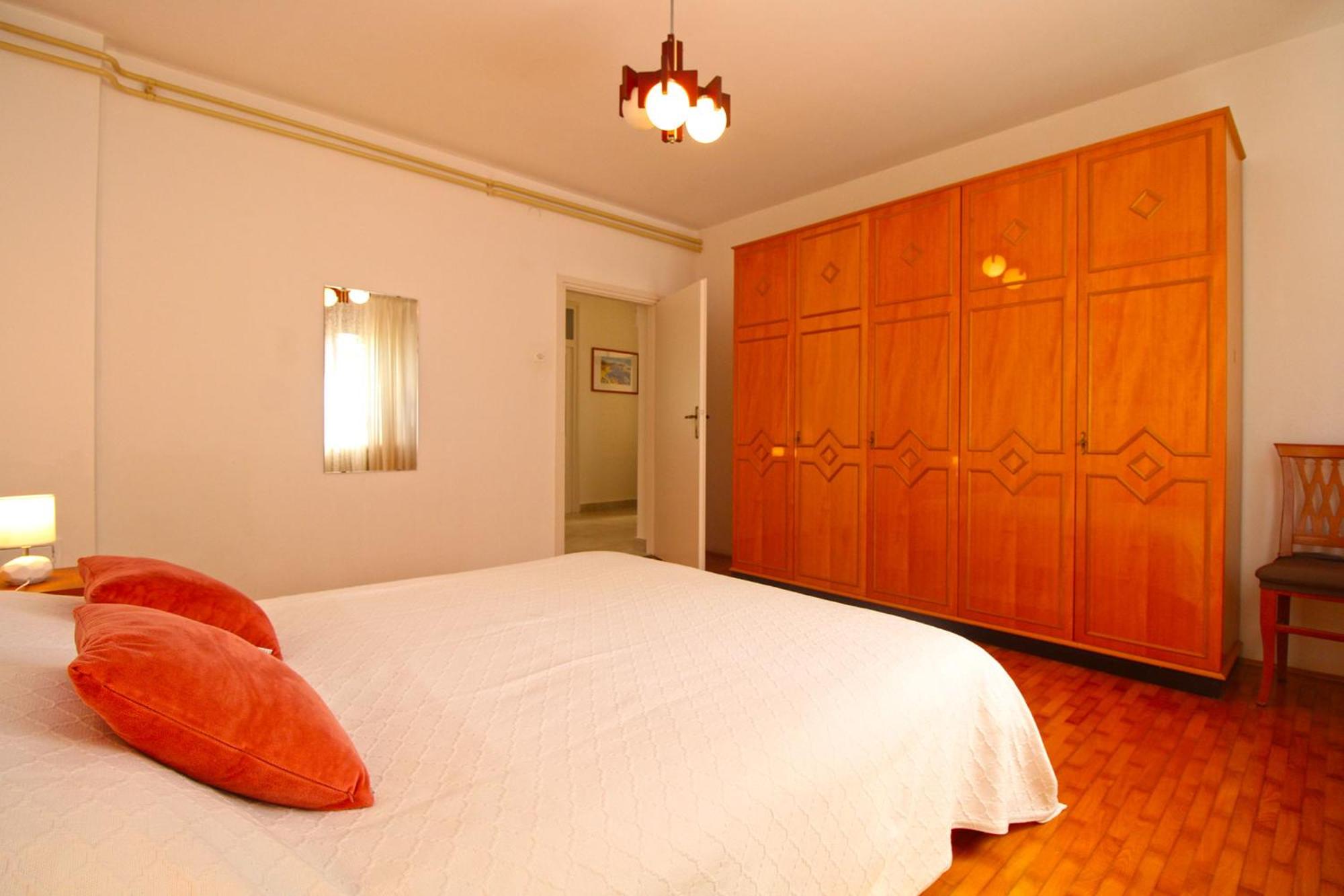 Three-Bedroom Apartment photo 1