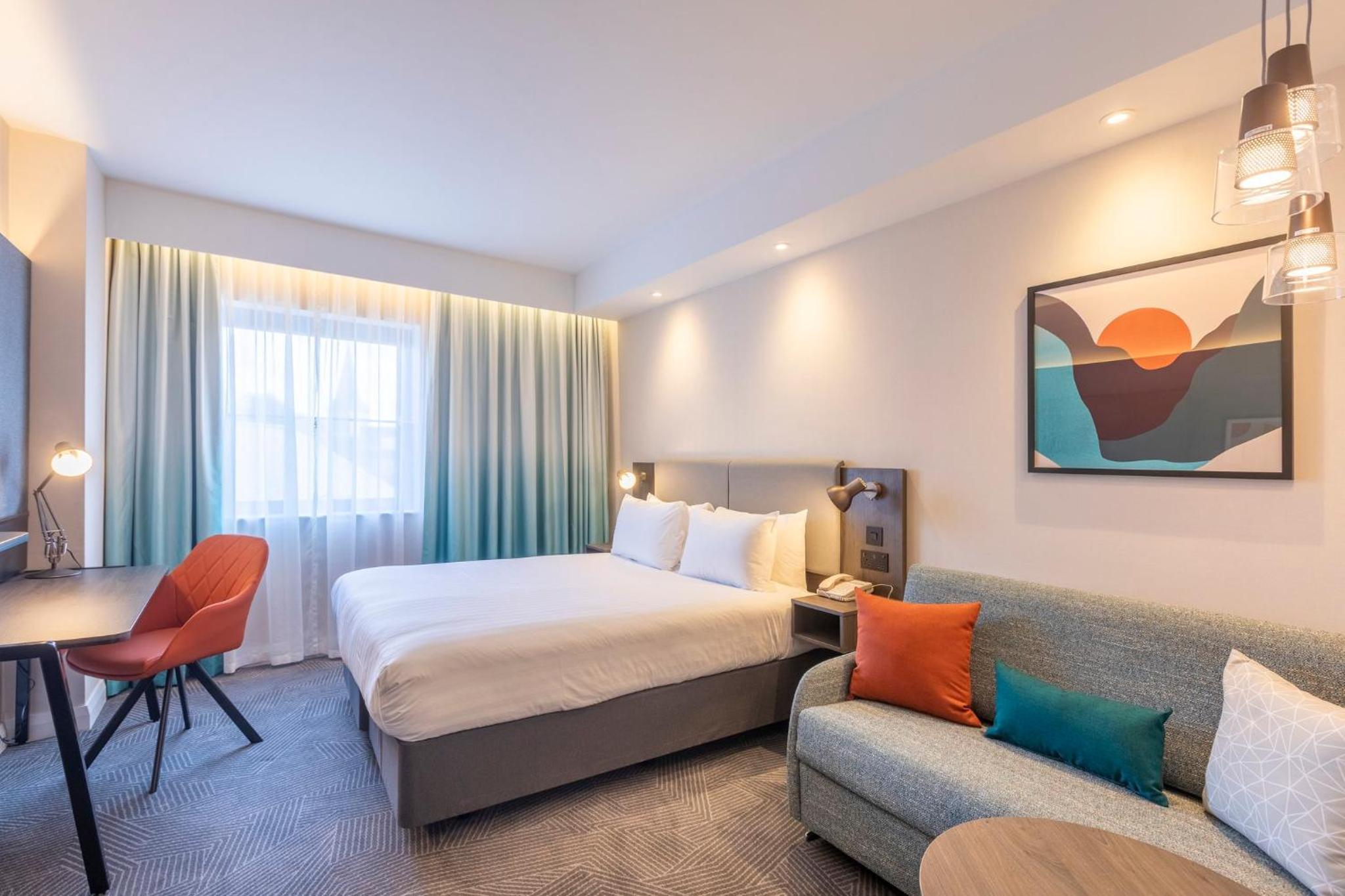 Premium Queen Room with sofa bed
