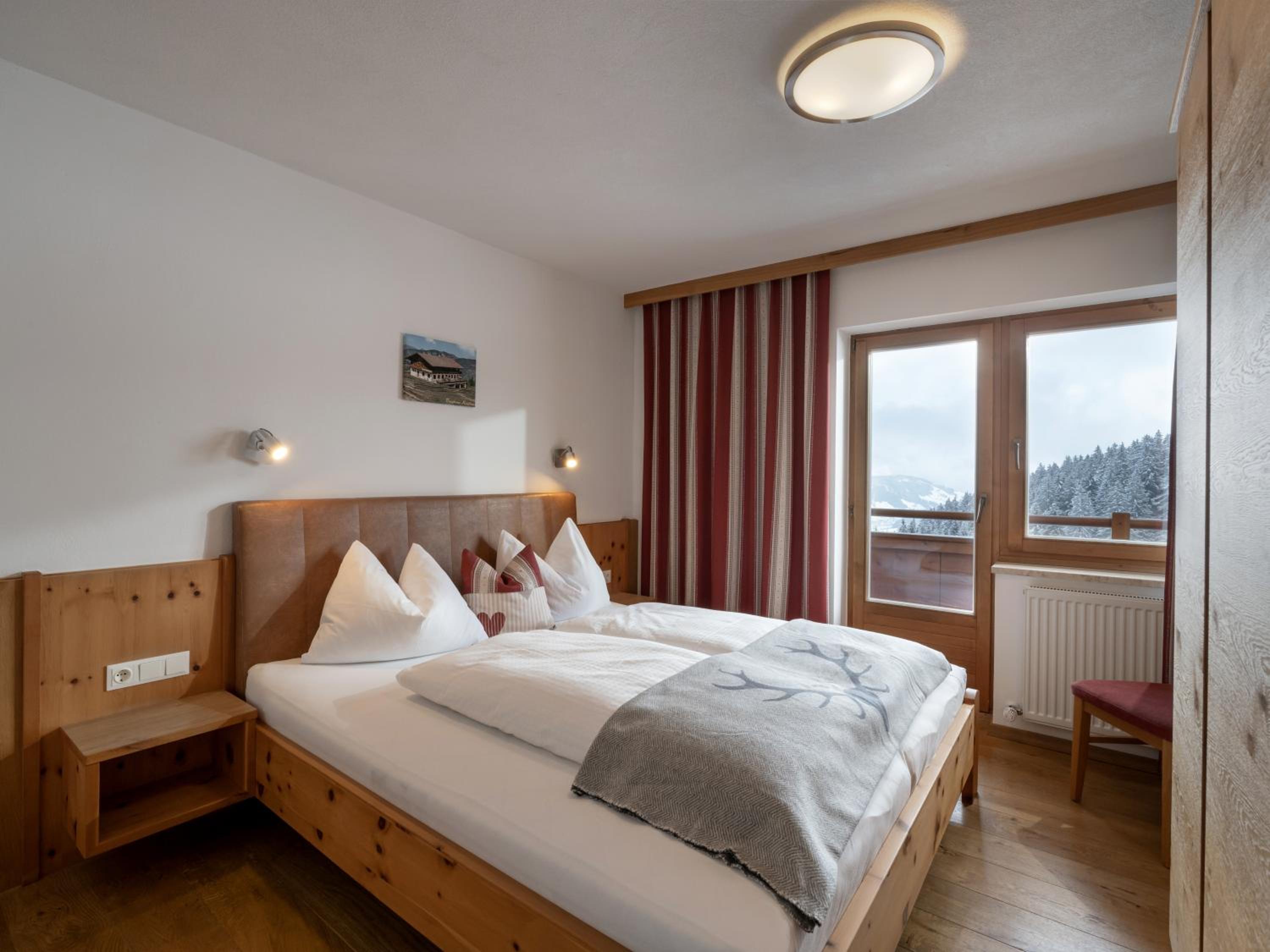 Two-Bedroom Apartment with Balcony photo 1