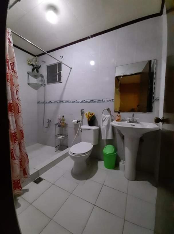 Family Room - Photo 10
