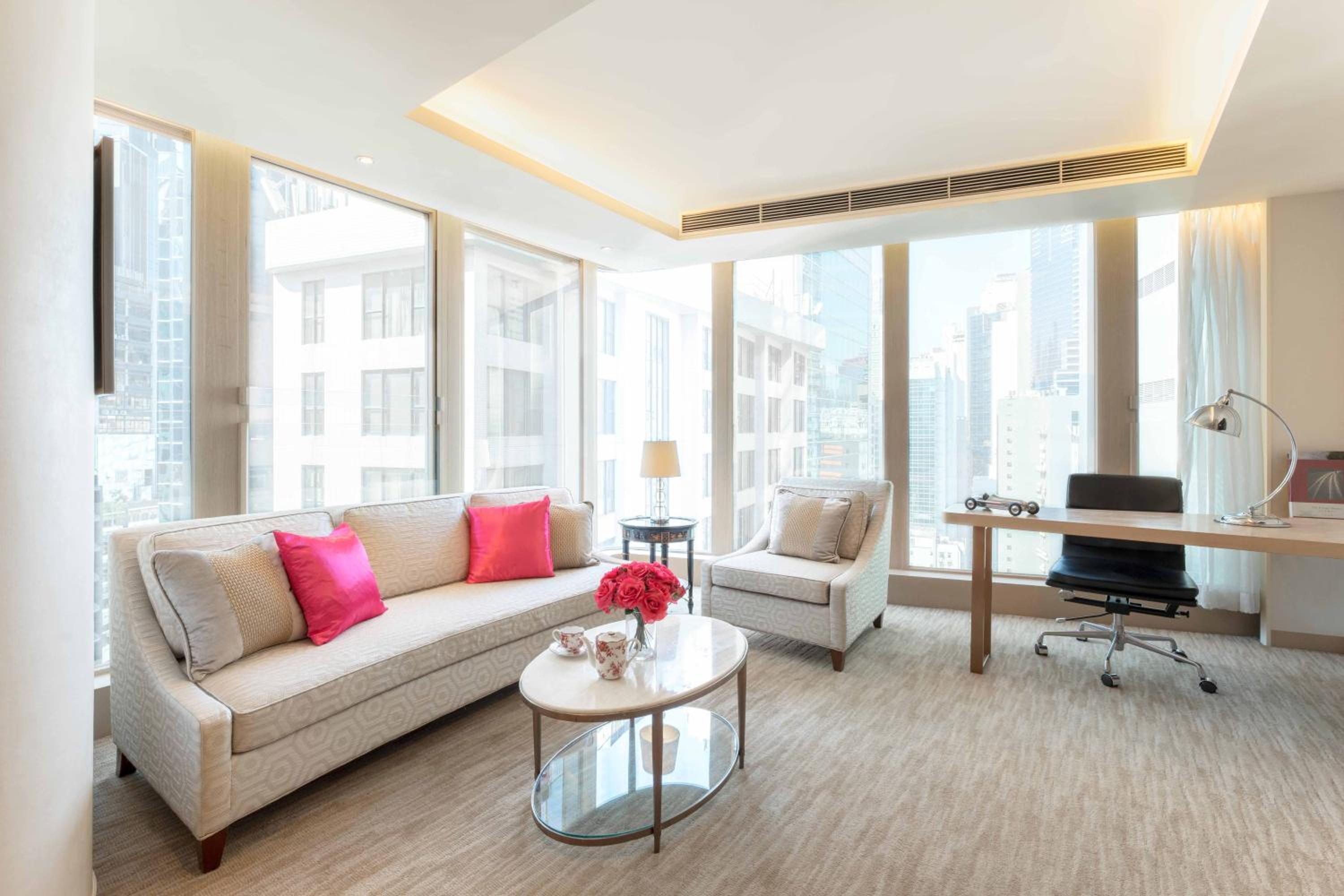 Signature Suite