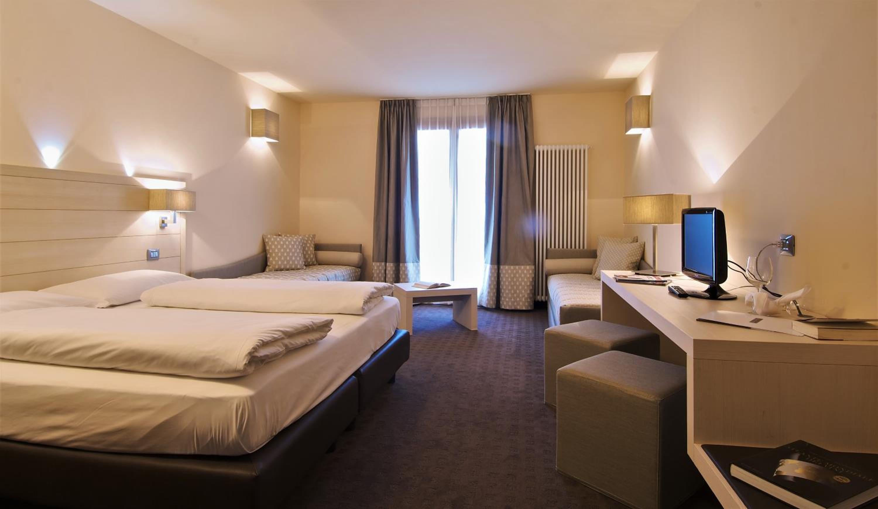 Quadruple Room photo 3