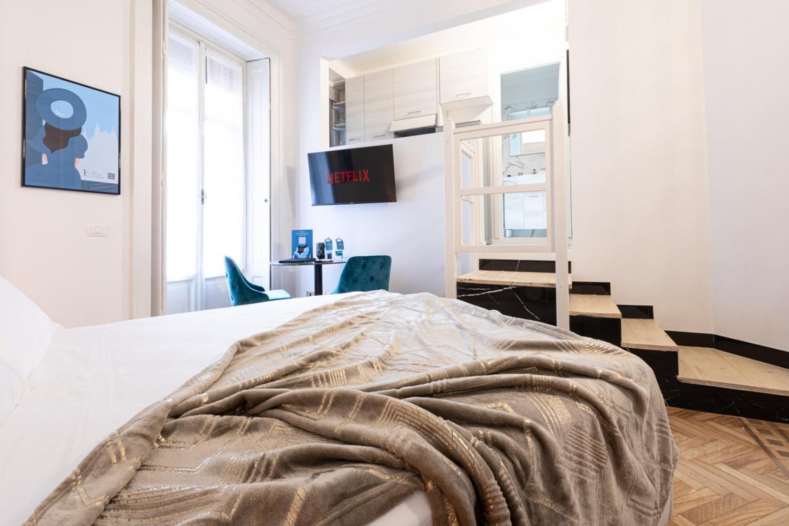 One-Bedroom Apartment