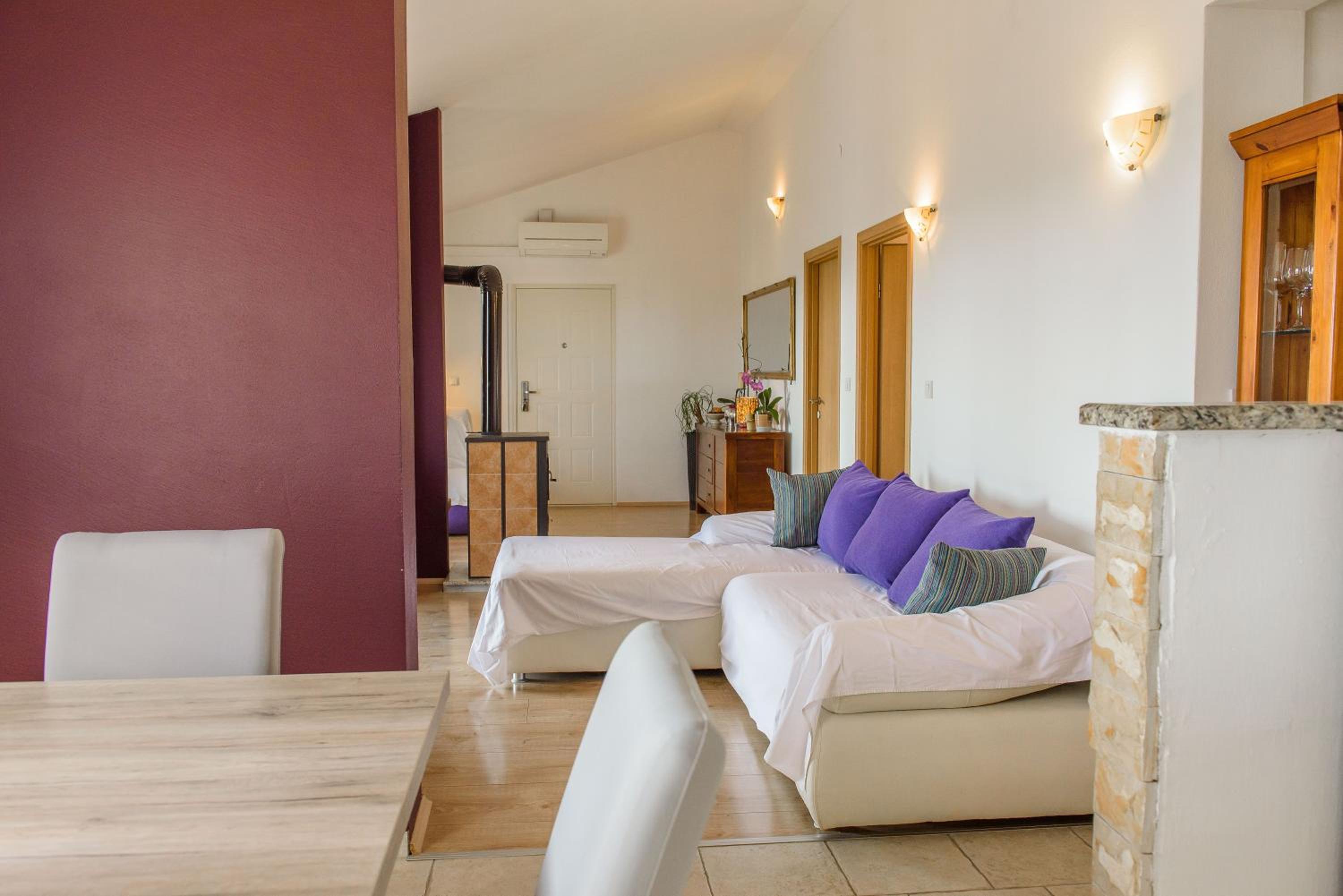 Two-Bedroom Apartment - Photo 25