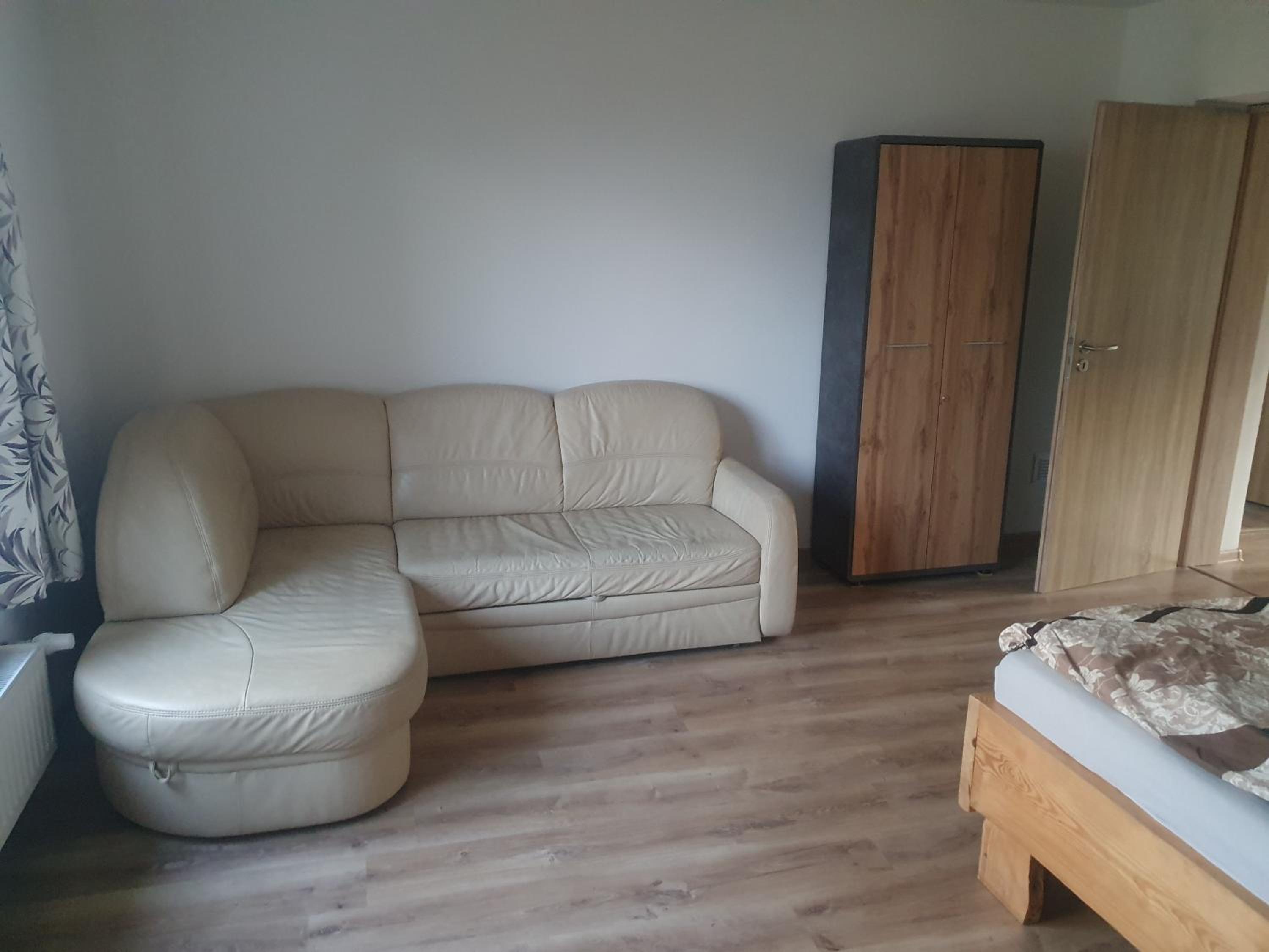 Three-Bedroom House photo 3