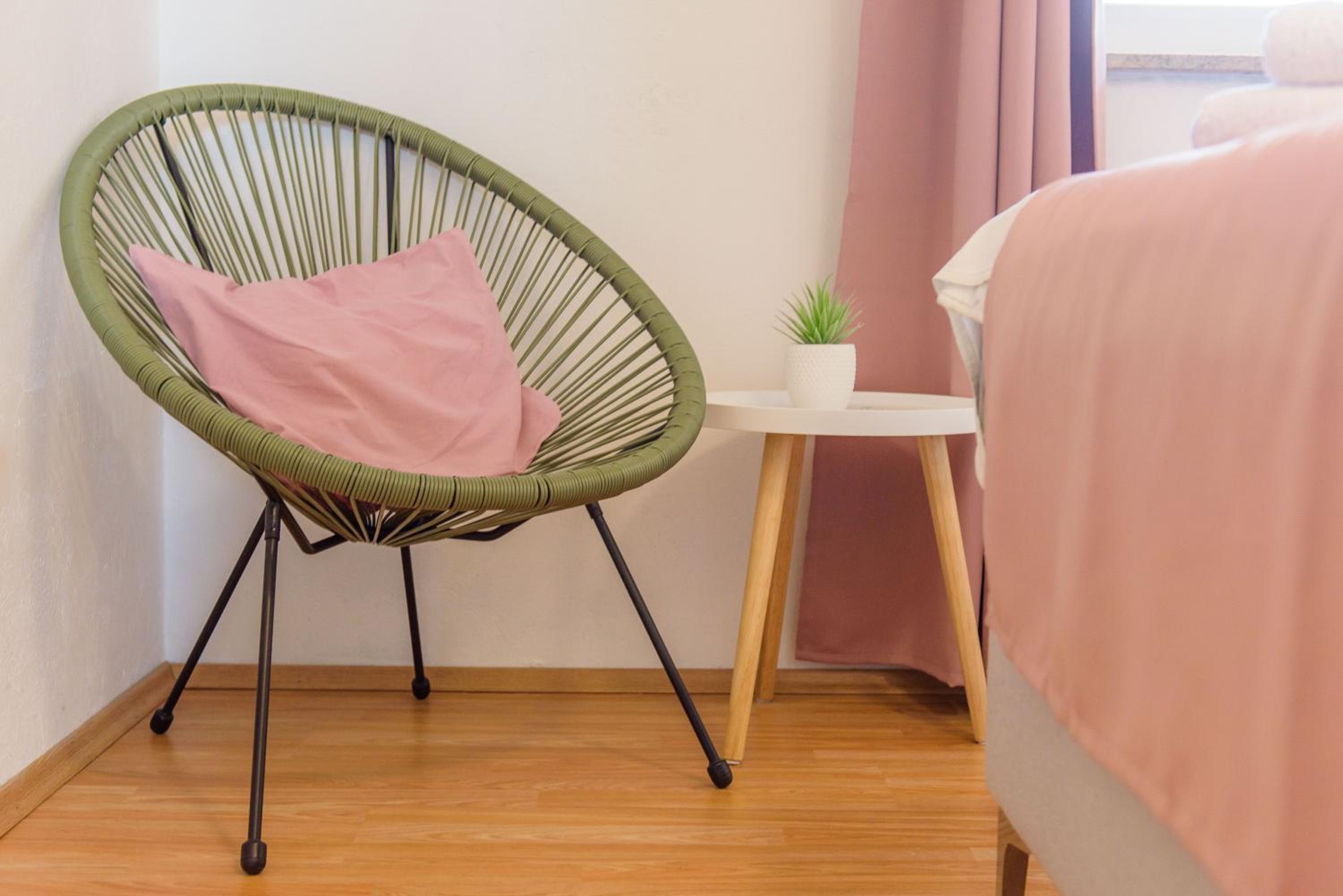 Two-Bedroom Apartment - Photo 19