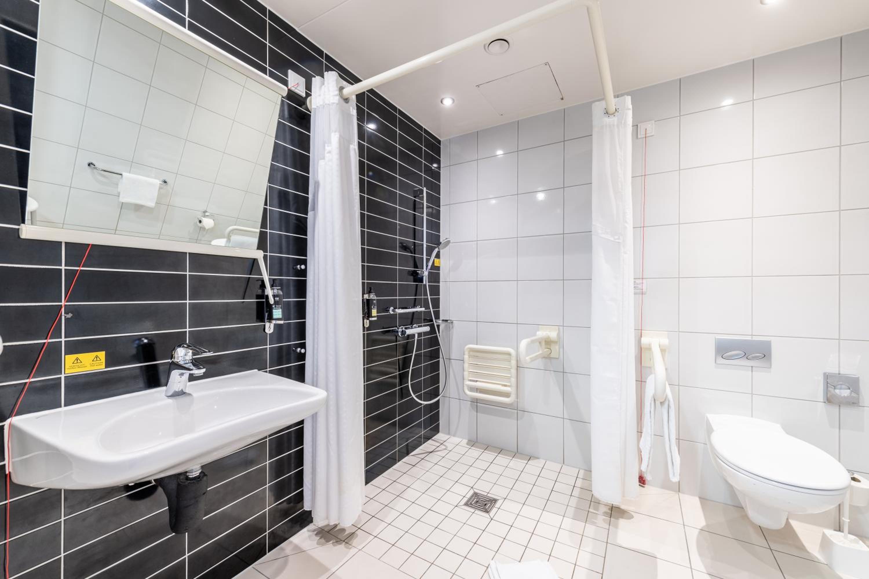 Double Room - Disability Access