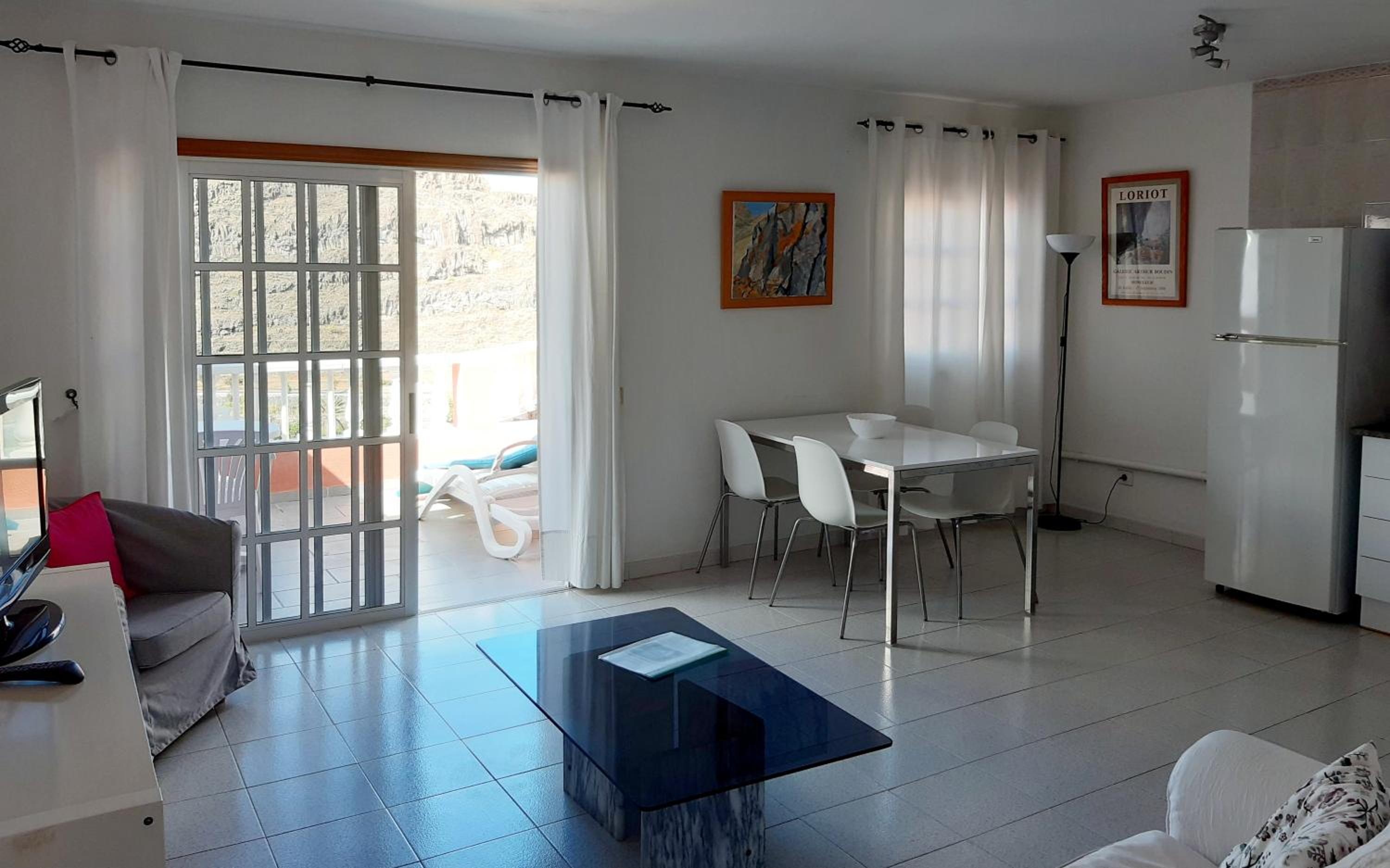 Habitación Doble con Balcón y Vista al Mar