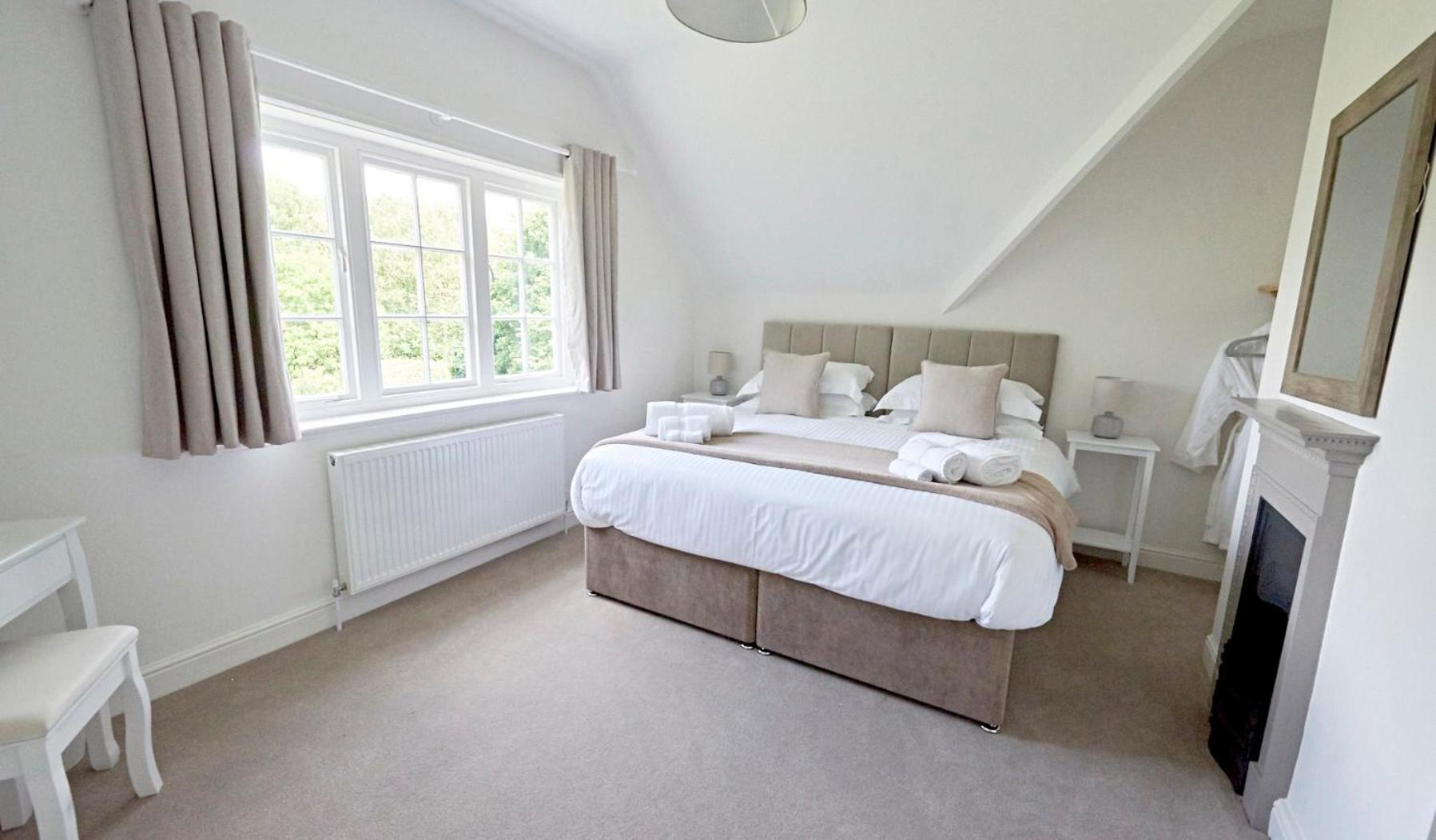 Two-Bedroom House photo 1