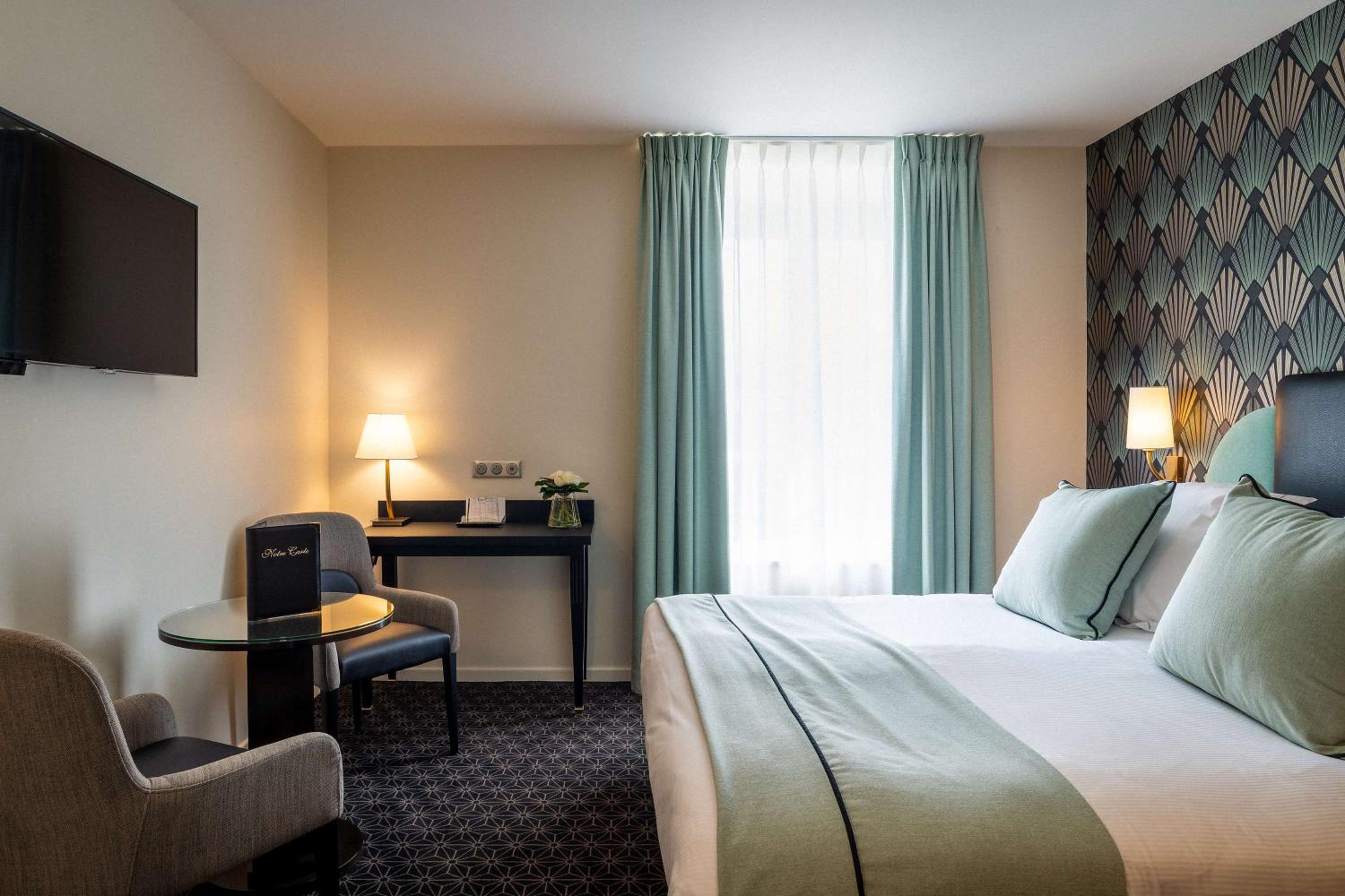 Superior Double Room - Photo 11