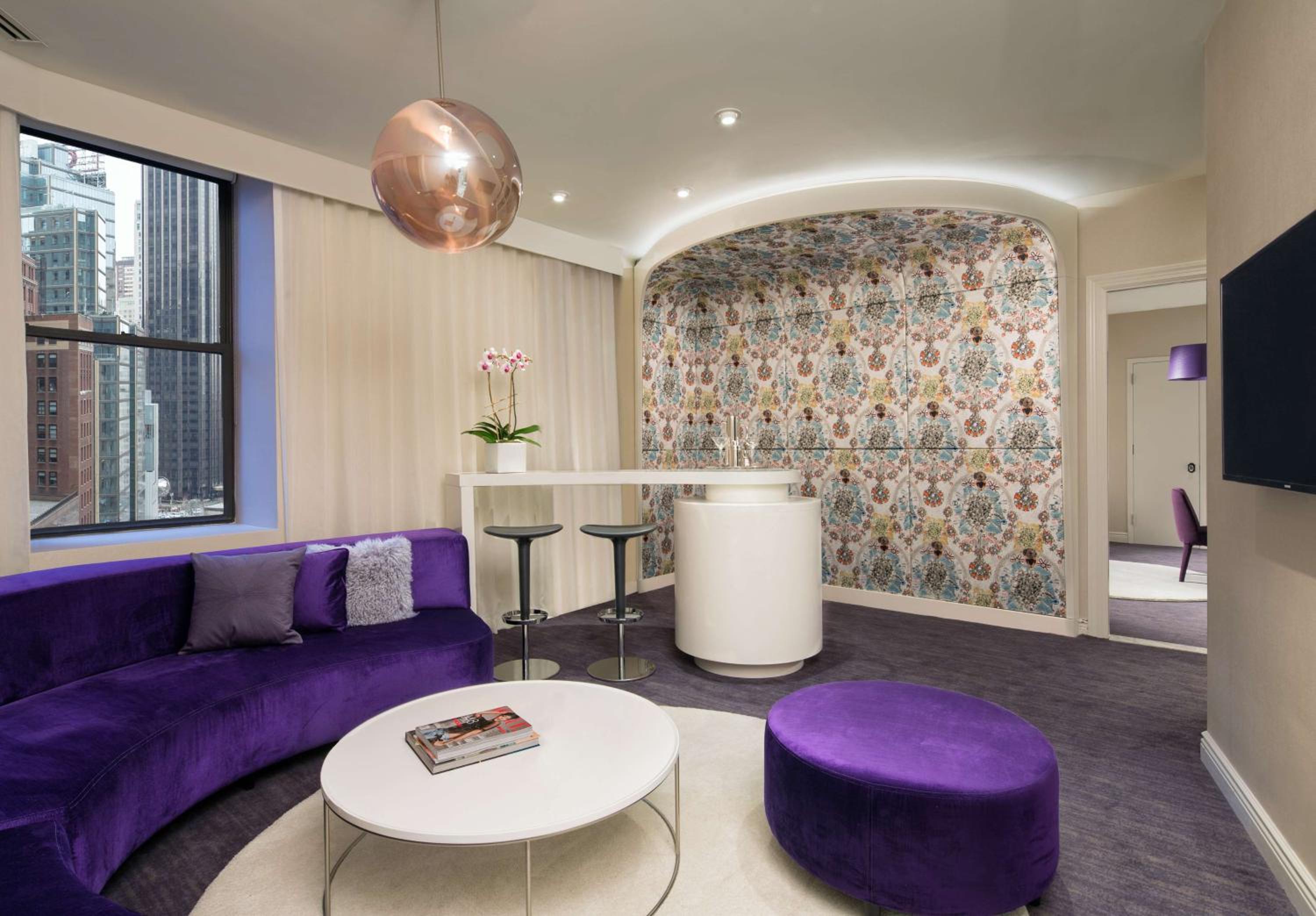 One-Bedroom King Suite Platinum thumbnail 6
