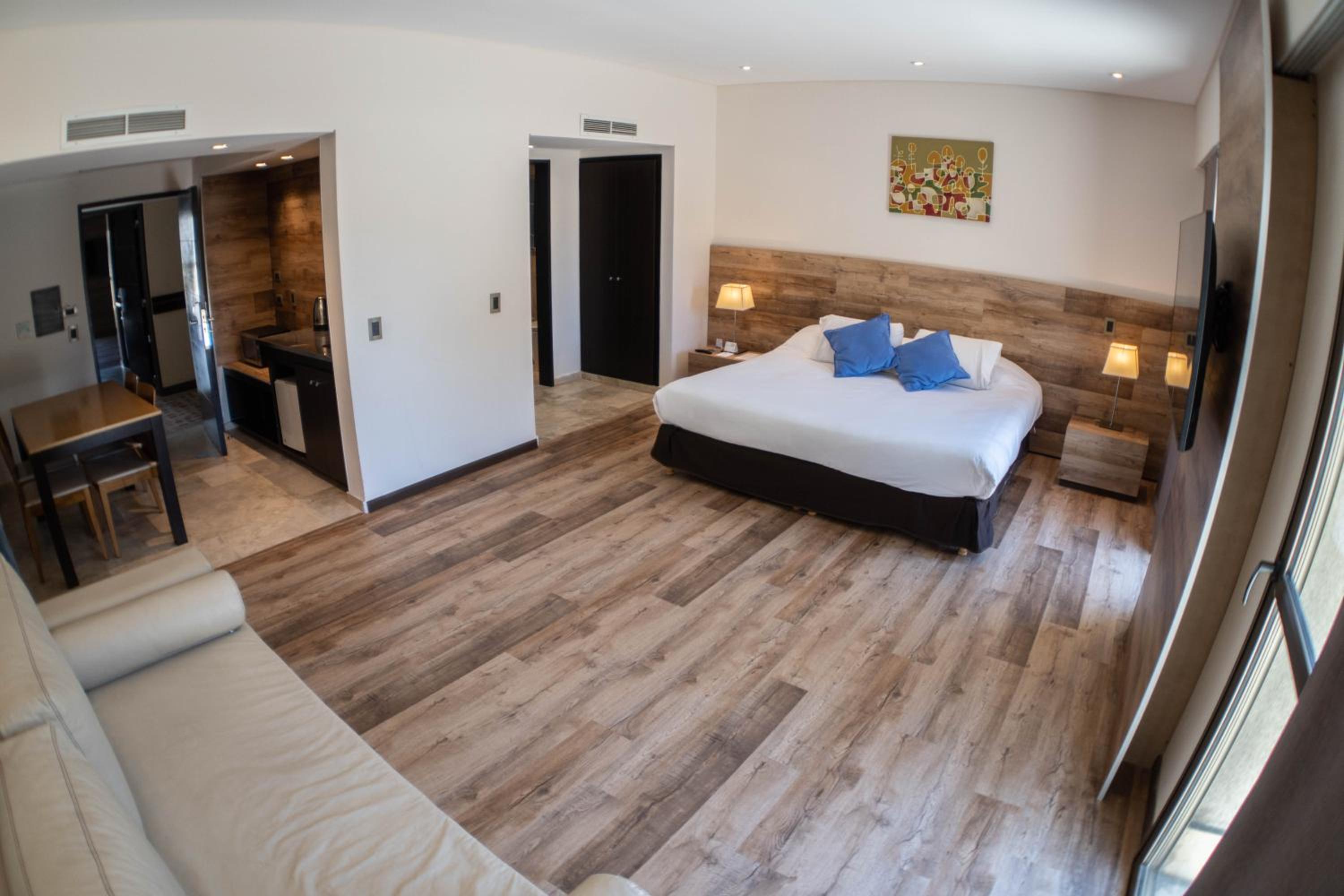 Executive Double Room with Mountain View photo 2