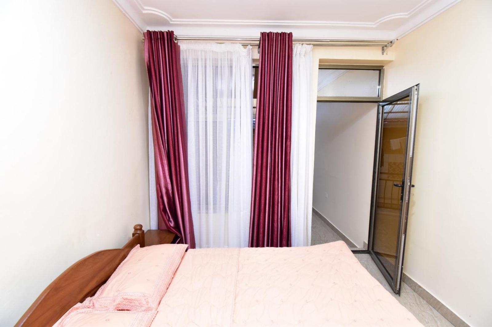 Single Room photo 2