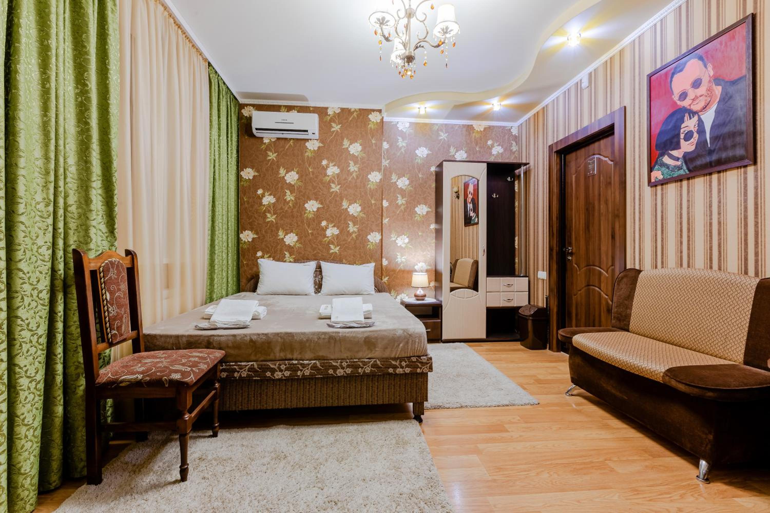 Double or Twin Room with Shared Bathroom