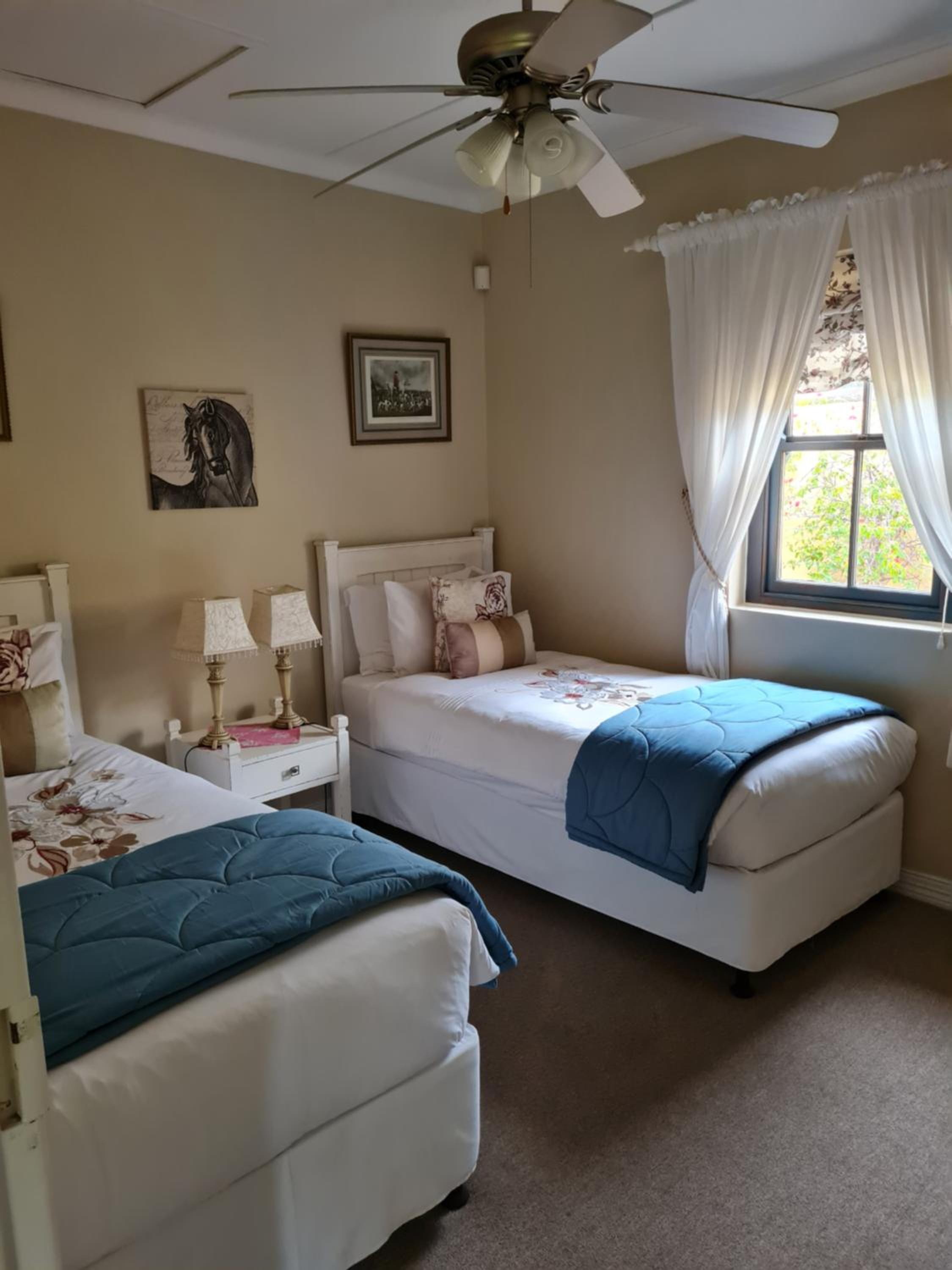 Two-Bedroom Chalet - Photo 11