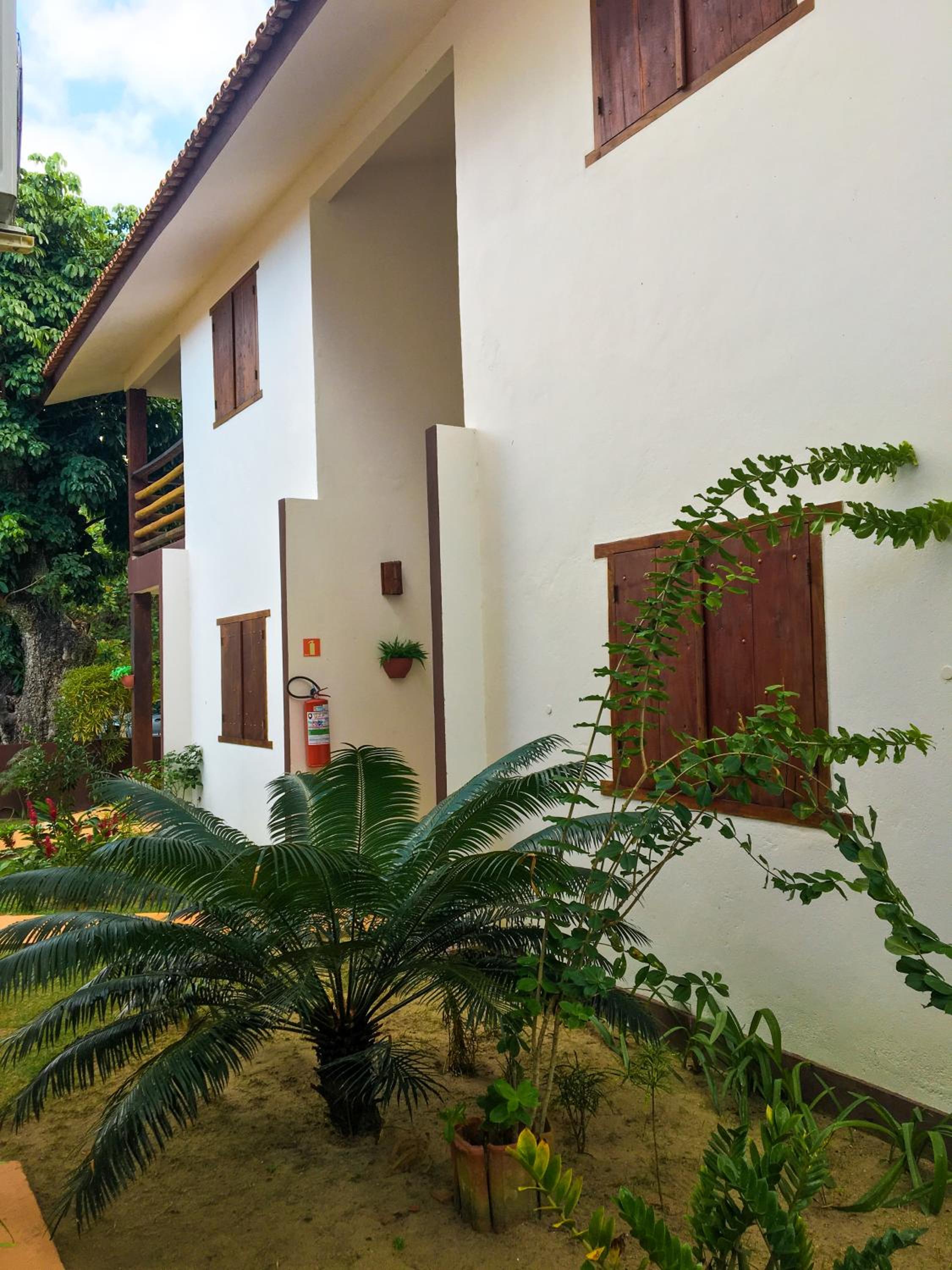 Triple Room with Balcony - Photo 12