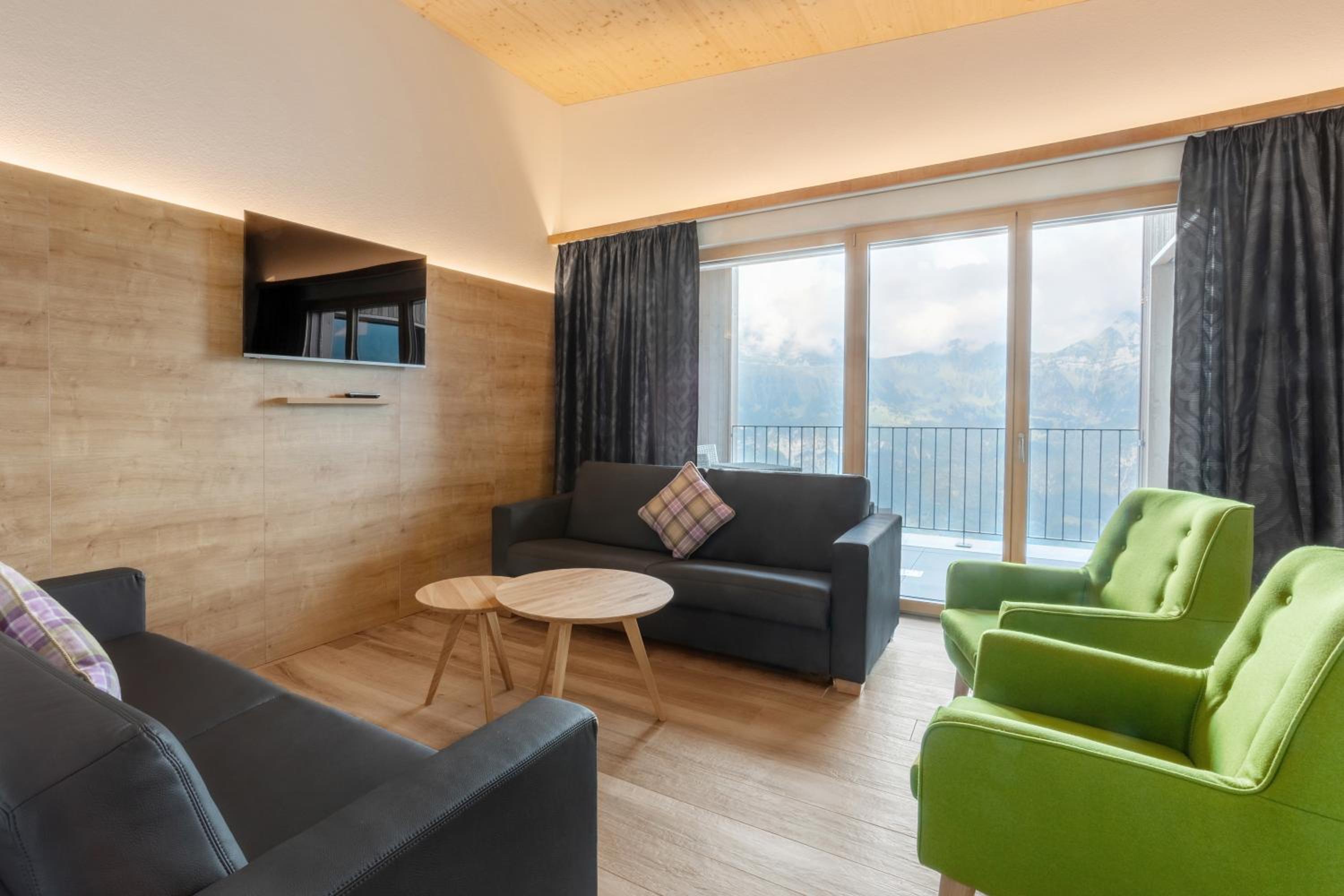 Deluxe Suite