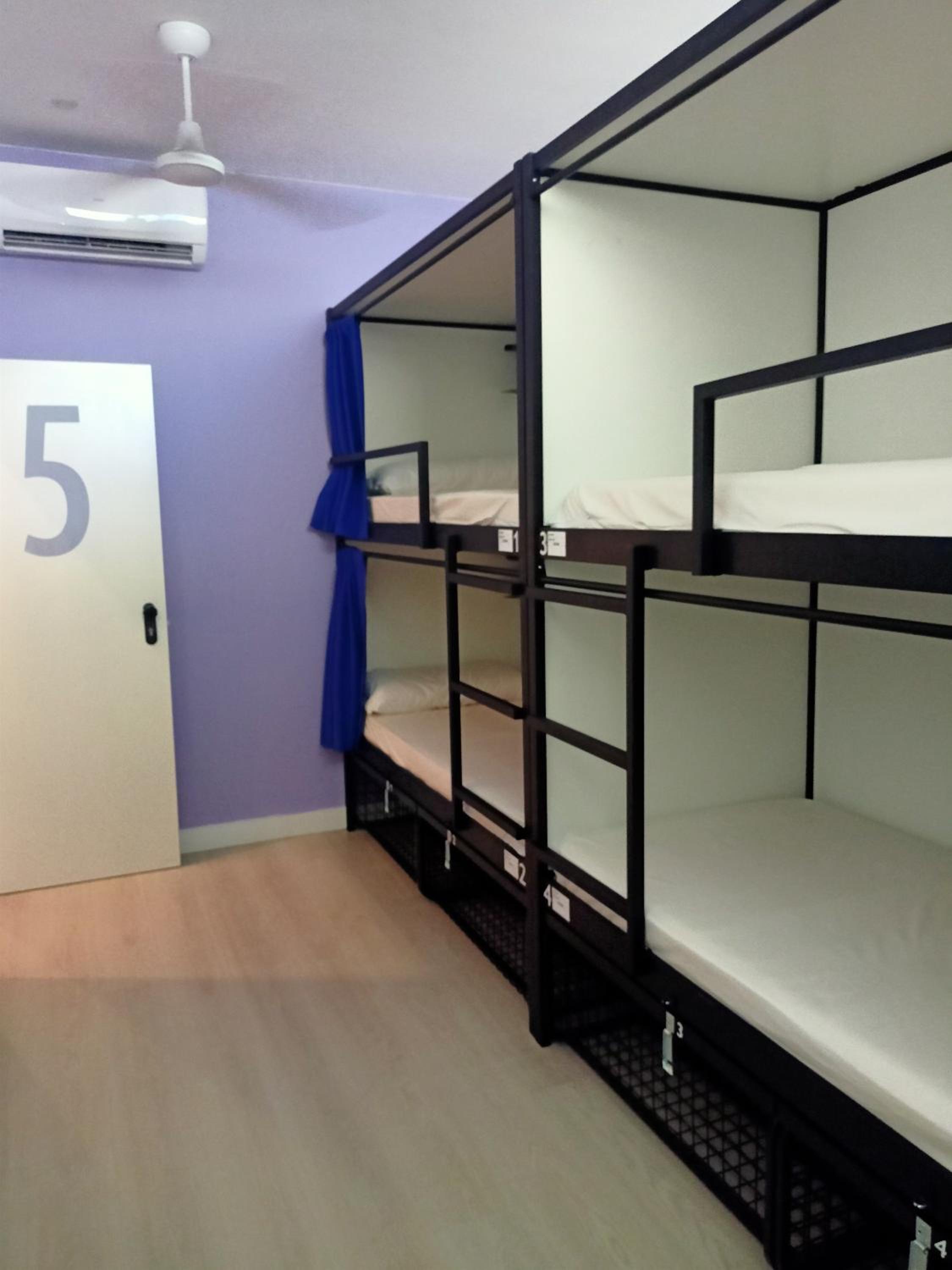 Cama en Habitación Compartida Mixta de 6 Camas