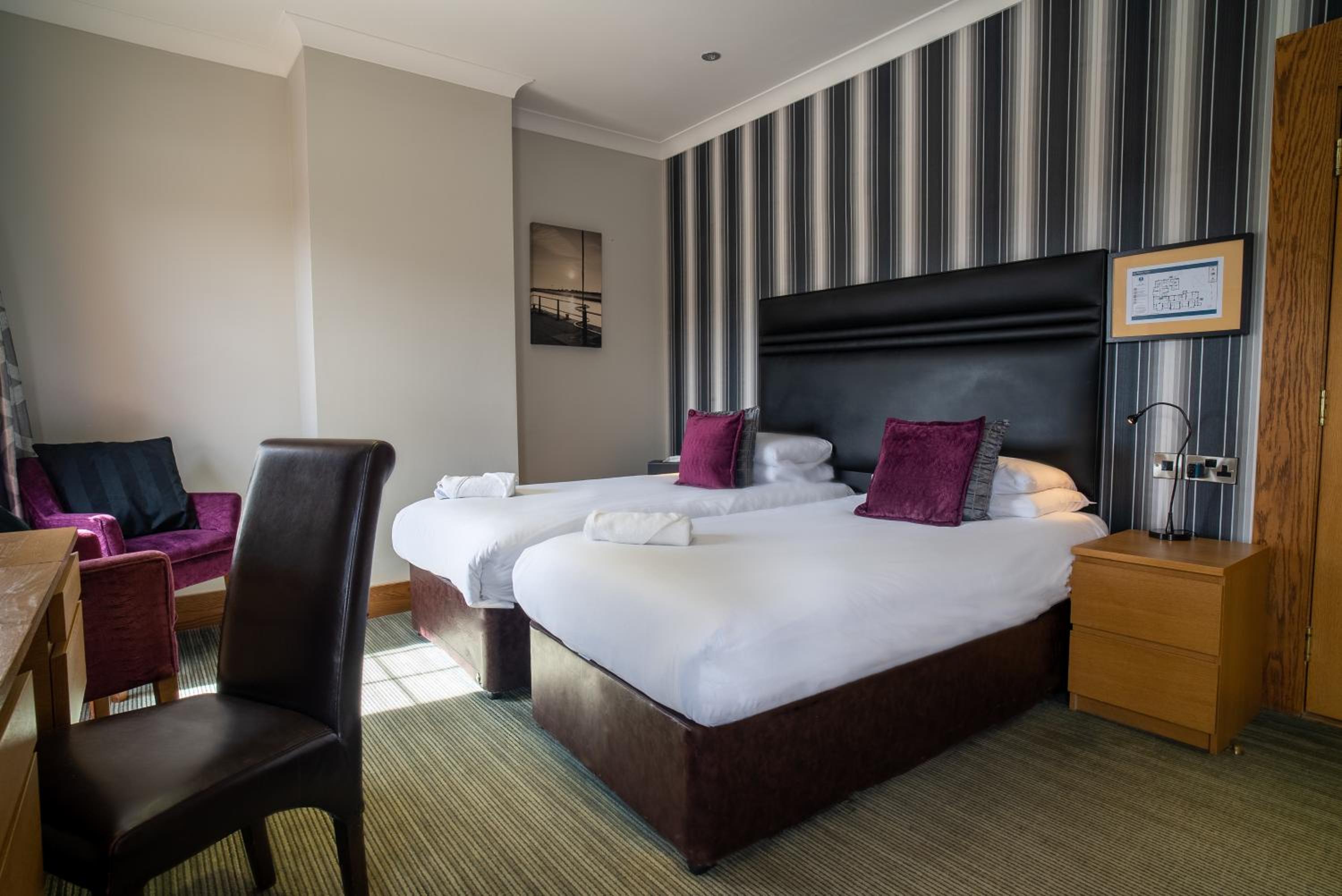 Superior King or Twin Room - Photo 1