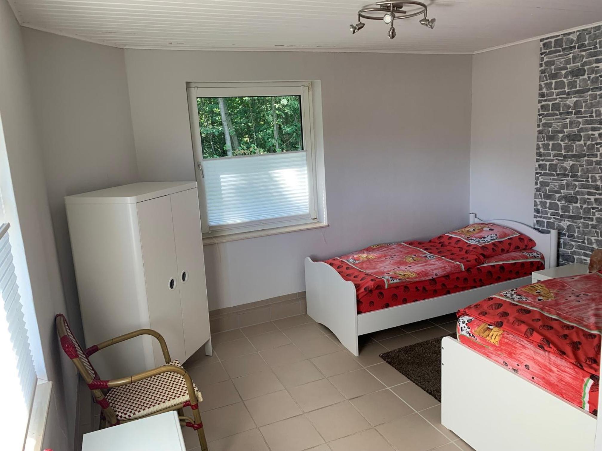 Two-Bedroom Apartment - Photo 5