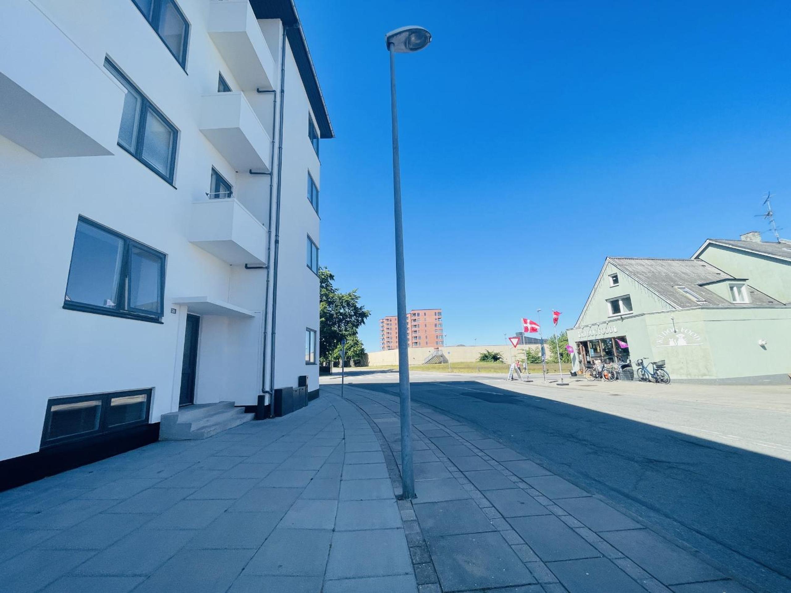 Apartment - Ground Floor photo 2