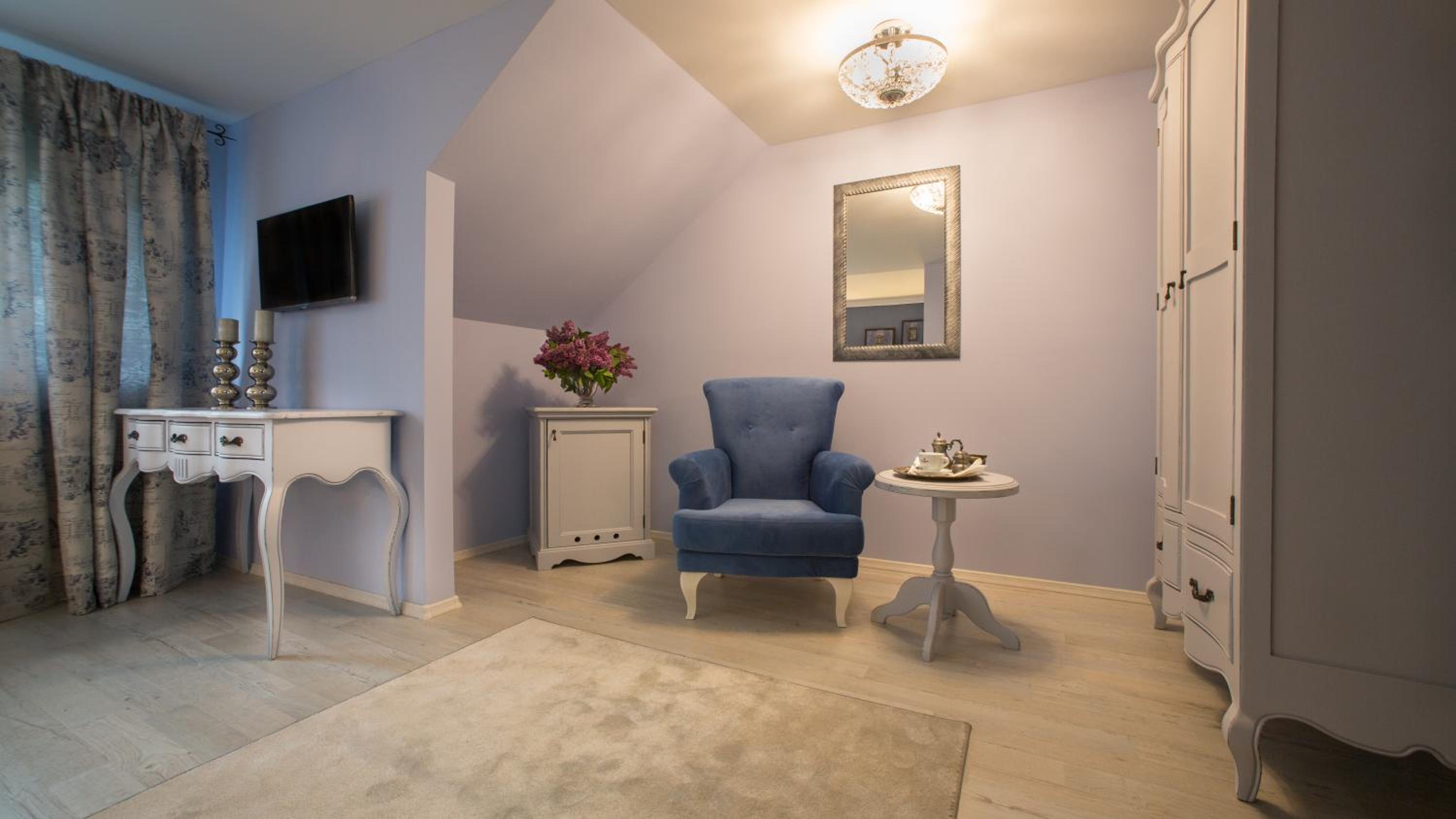Superior Double or Twin Room - Photo 3