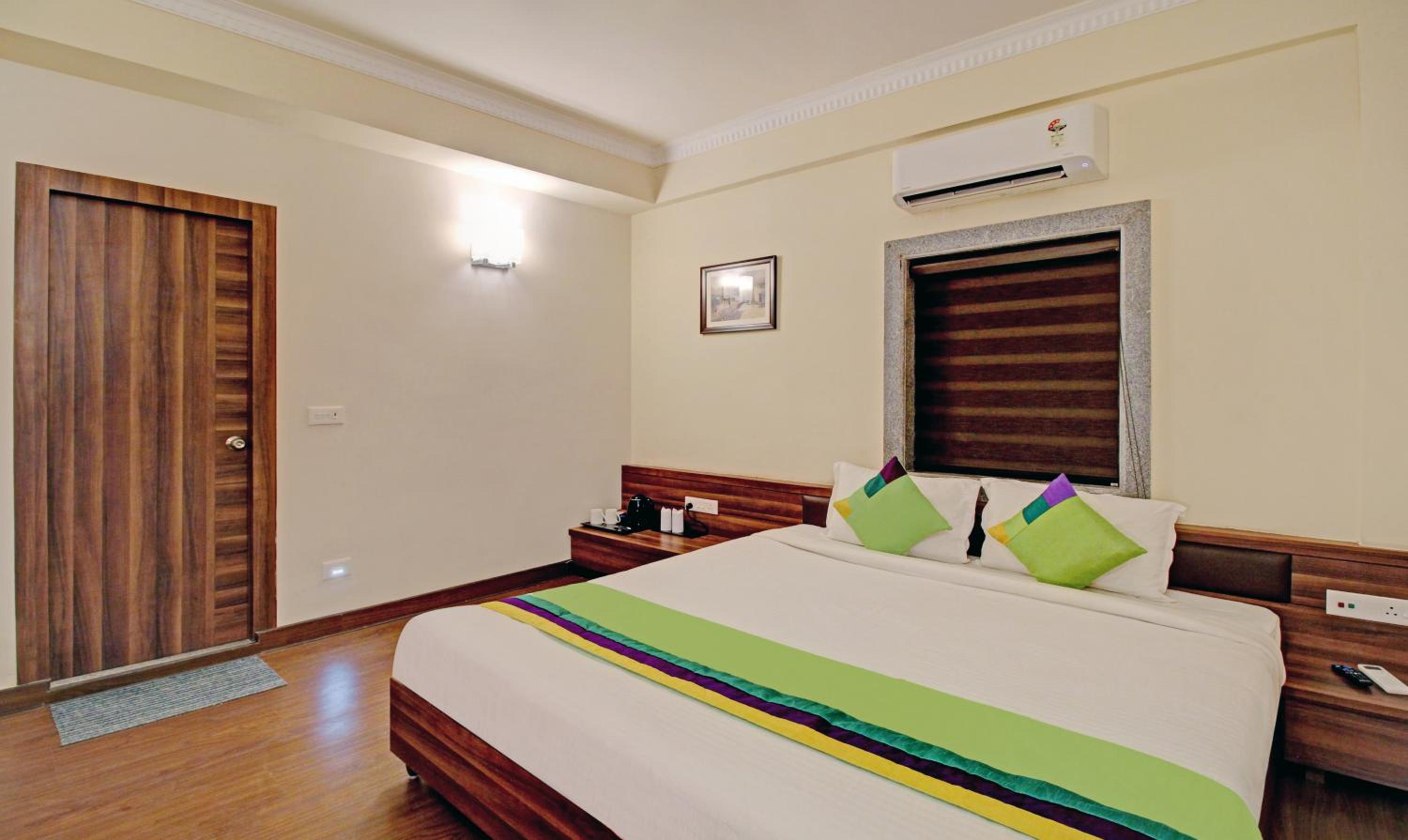 Standard Room - Photo 8