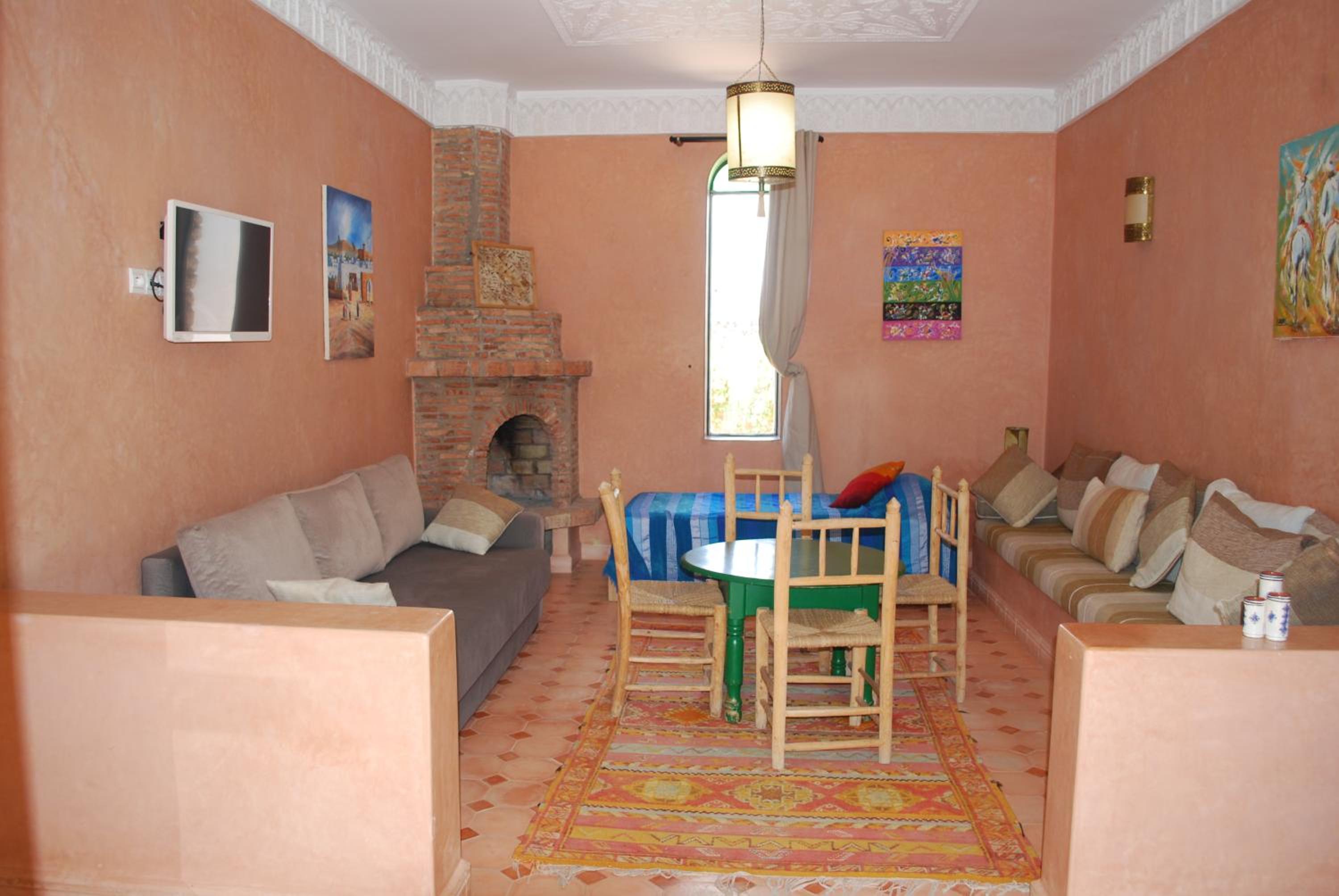 Deluxe Bungalow with Garden View photo 2