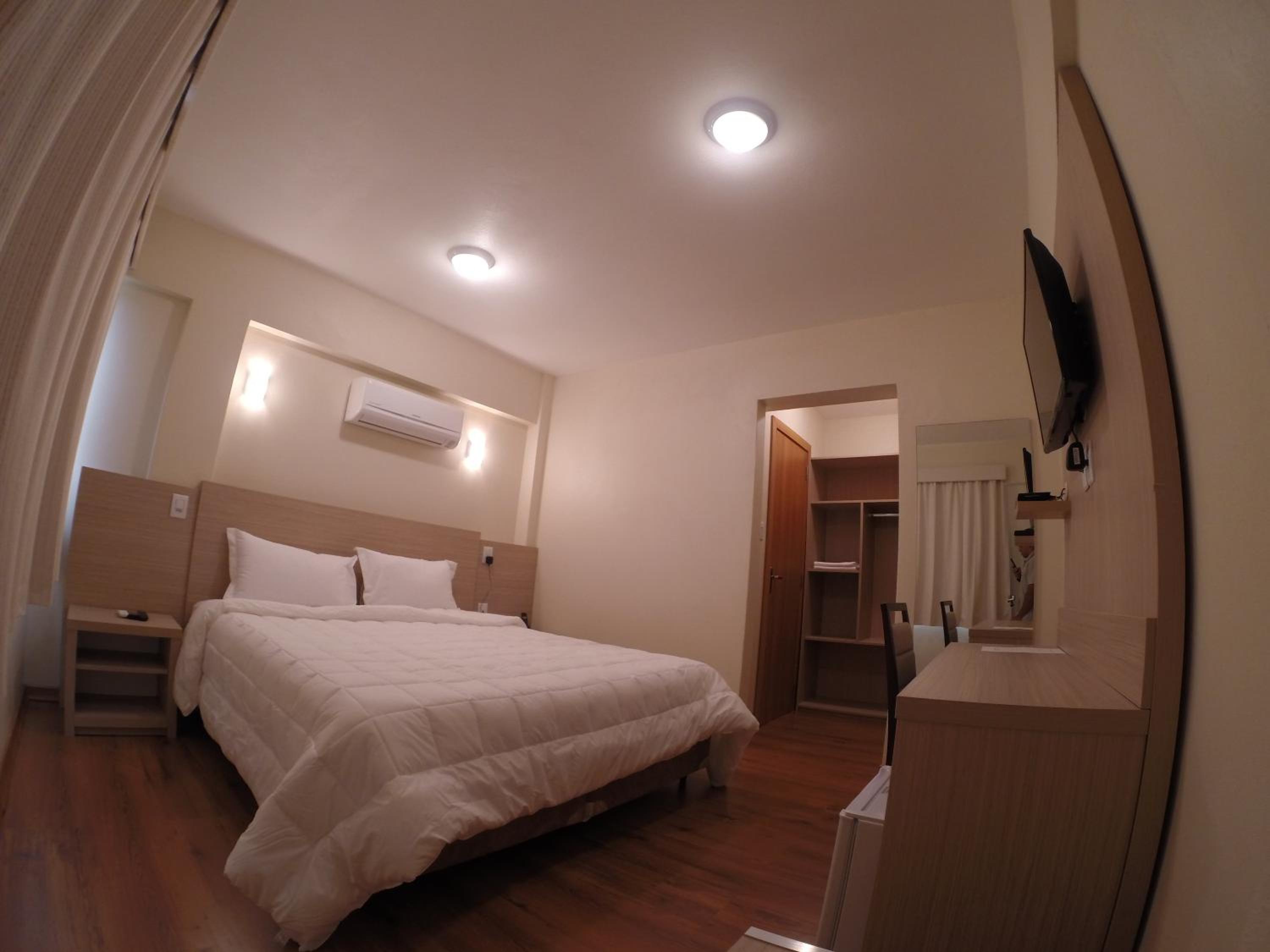 Deluxe Double Room photo 2