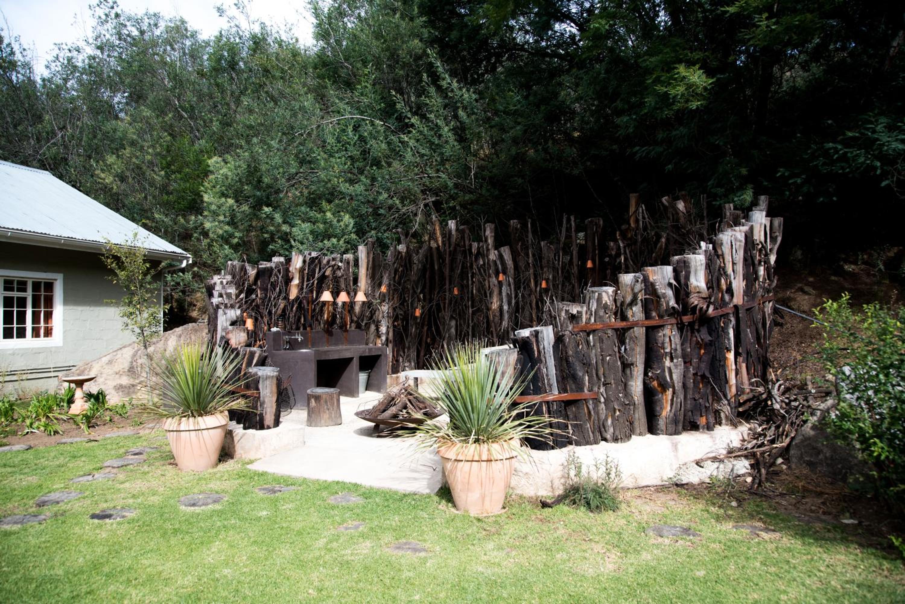 Villa photo 2