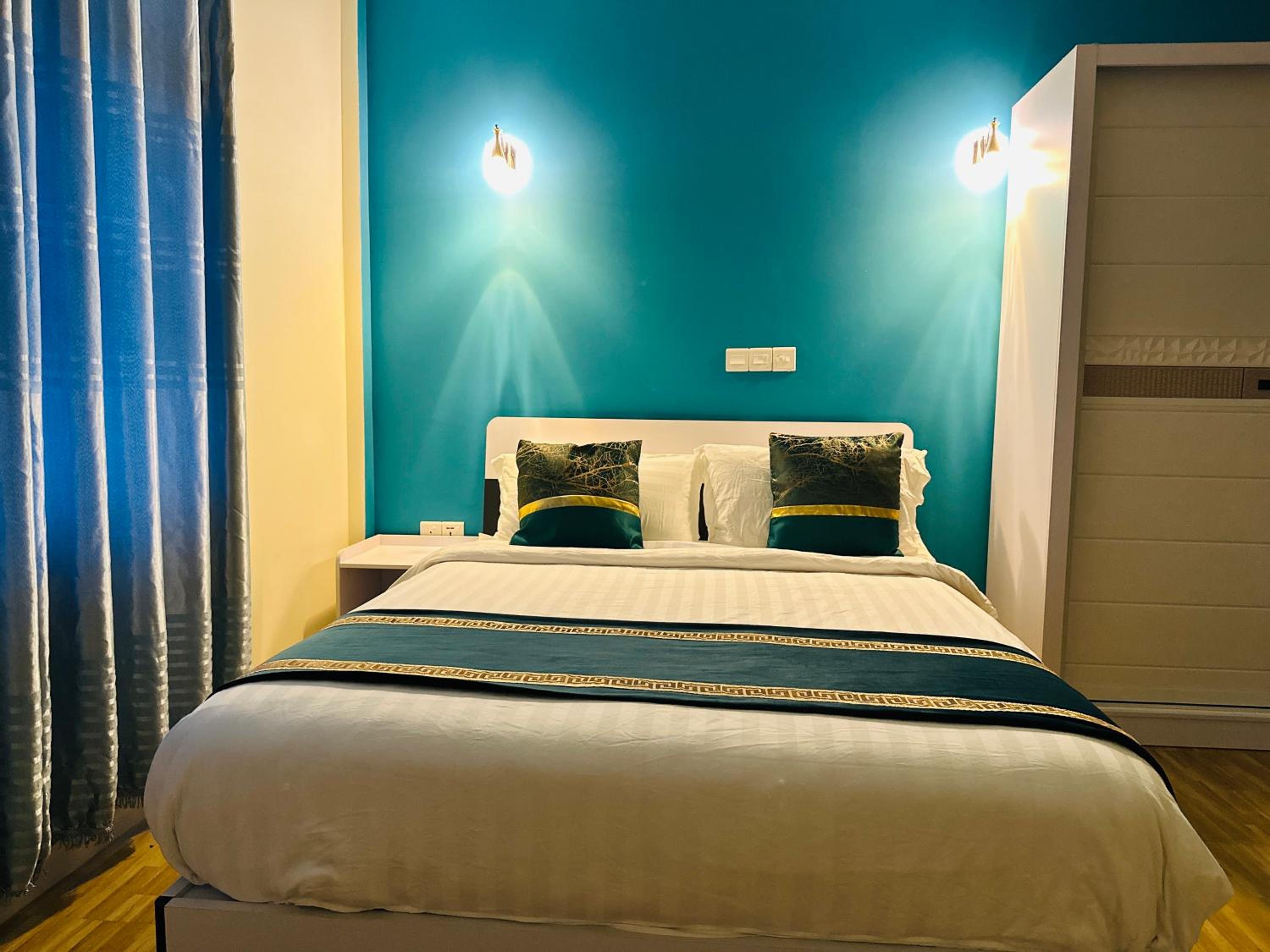 Deluxe Triple Room - Photo 4
