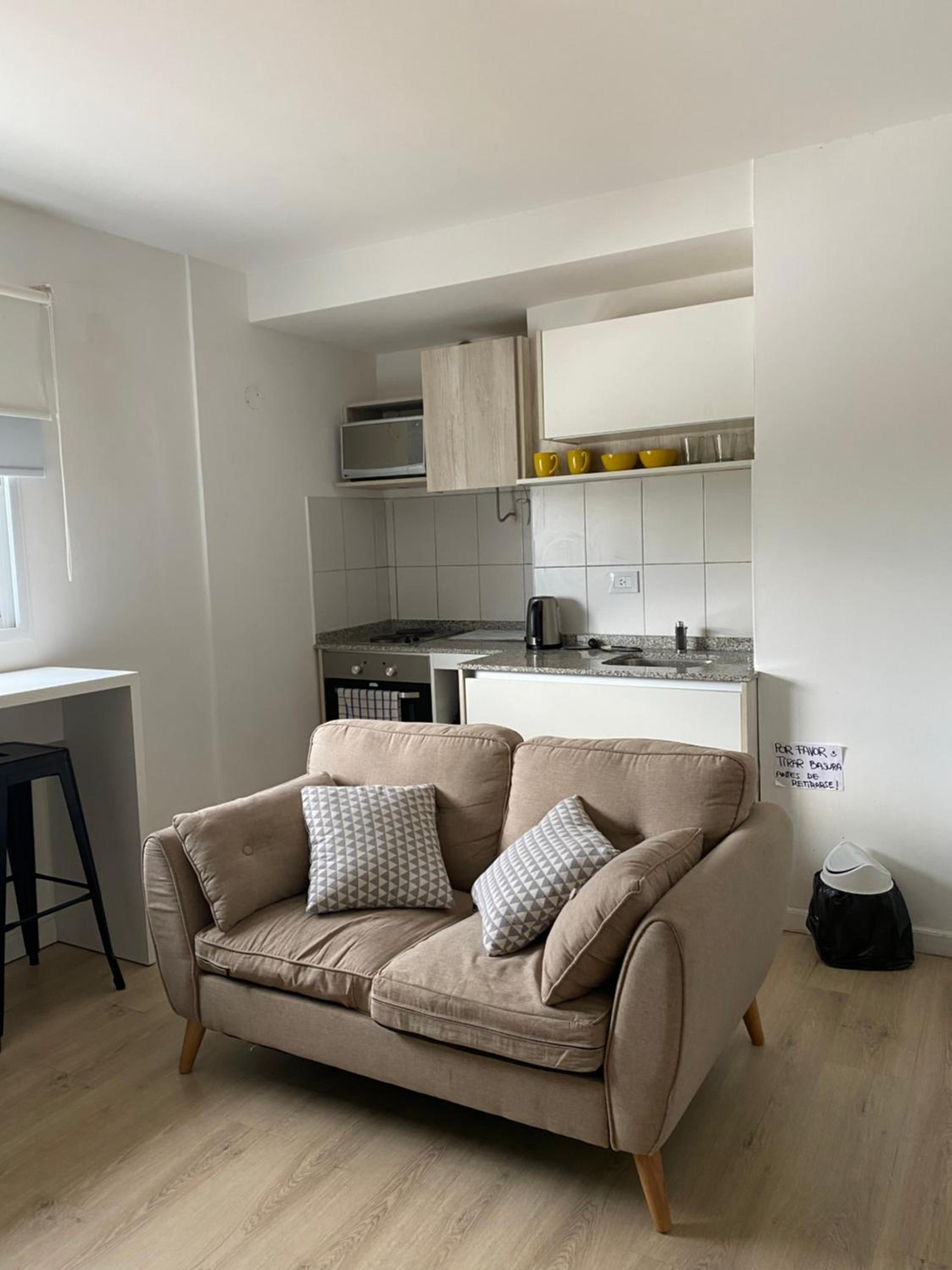 One-Bedroom Apartment photo 3
