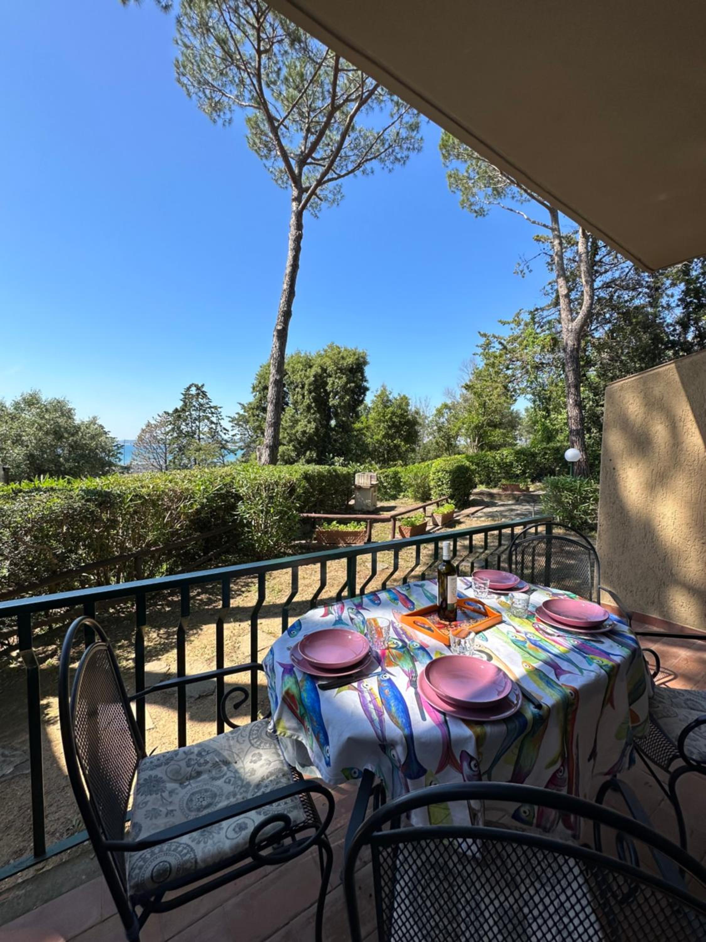 Apartment with Garden View photo 3