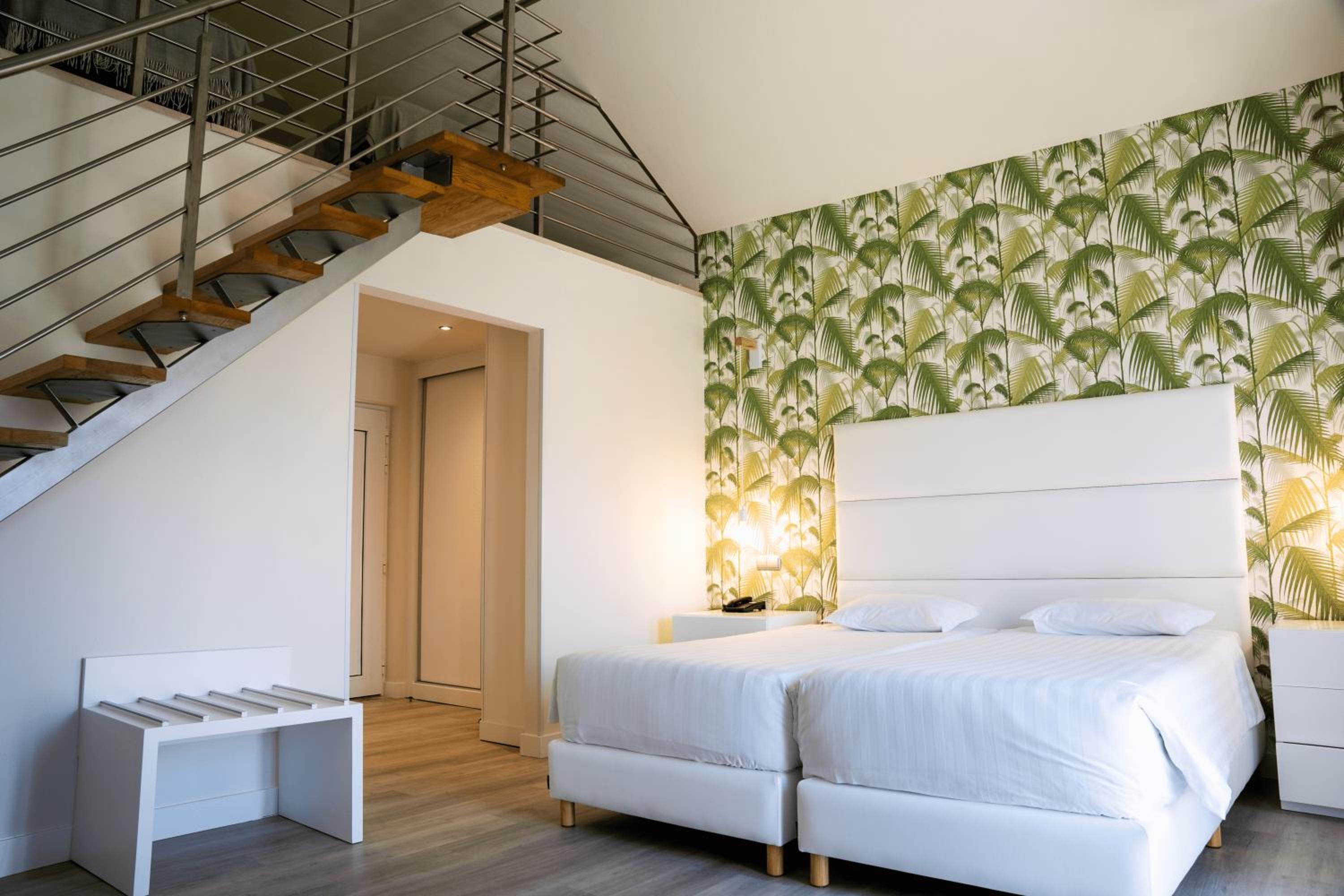 Family Villa (2 Adults + 2 Children)