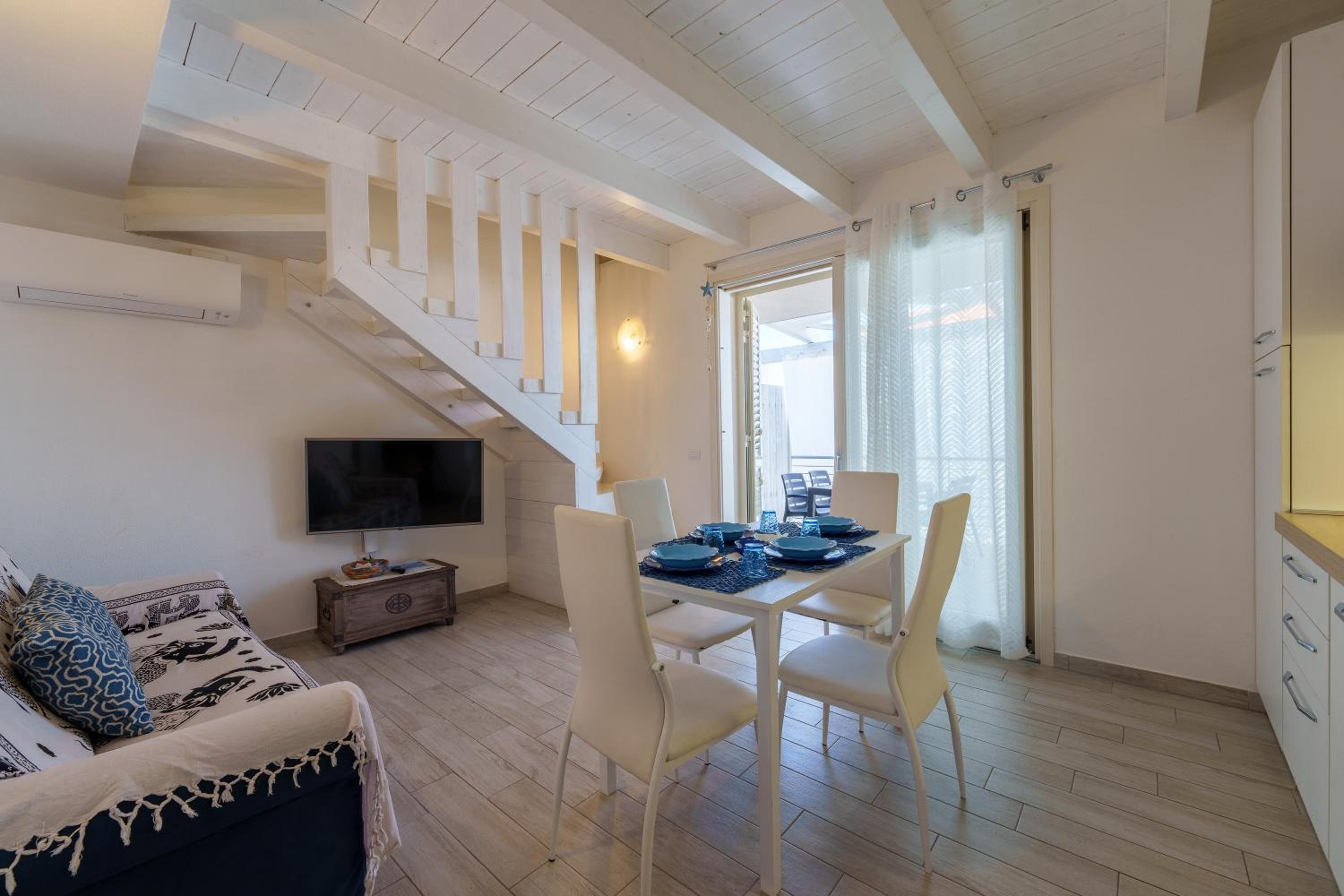 Superior One-Bedroom Apartment