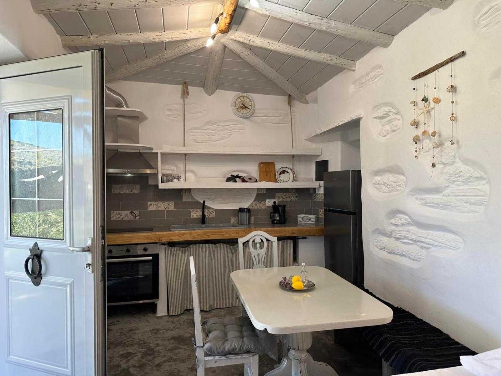 Studio with Sea View photo 2