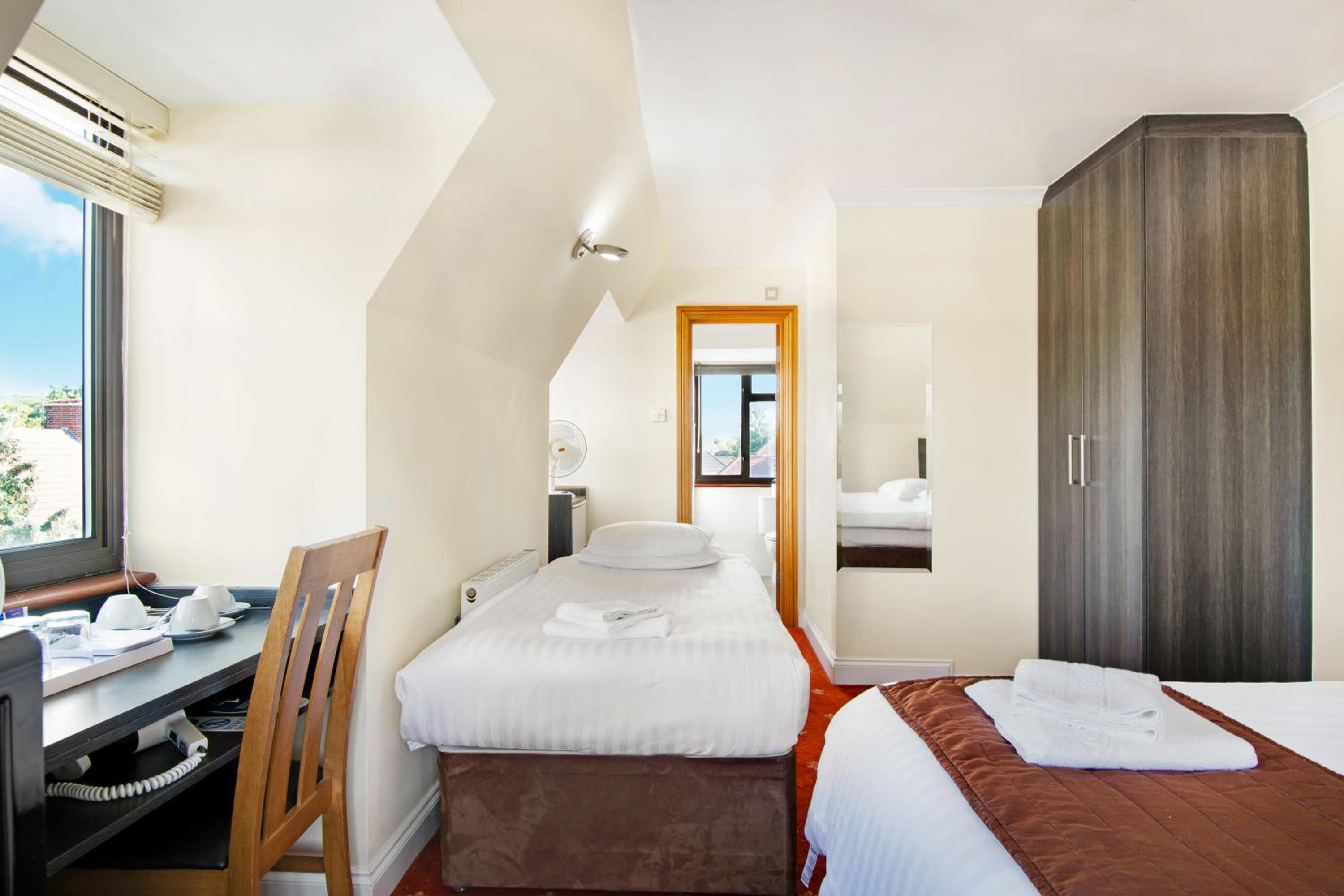 Twin Room photo 1