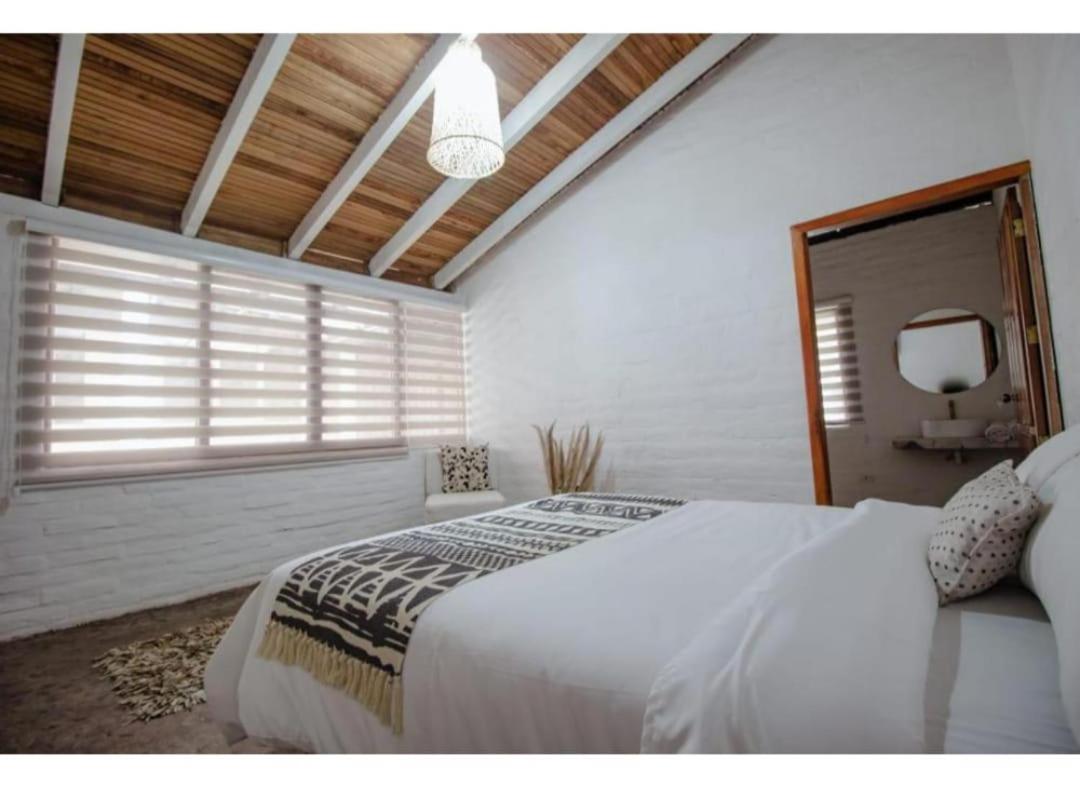 Deluxe King Room photo 1