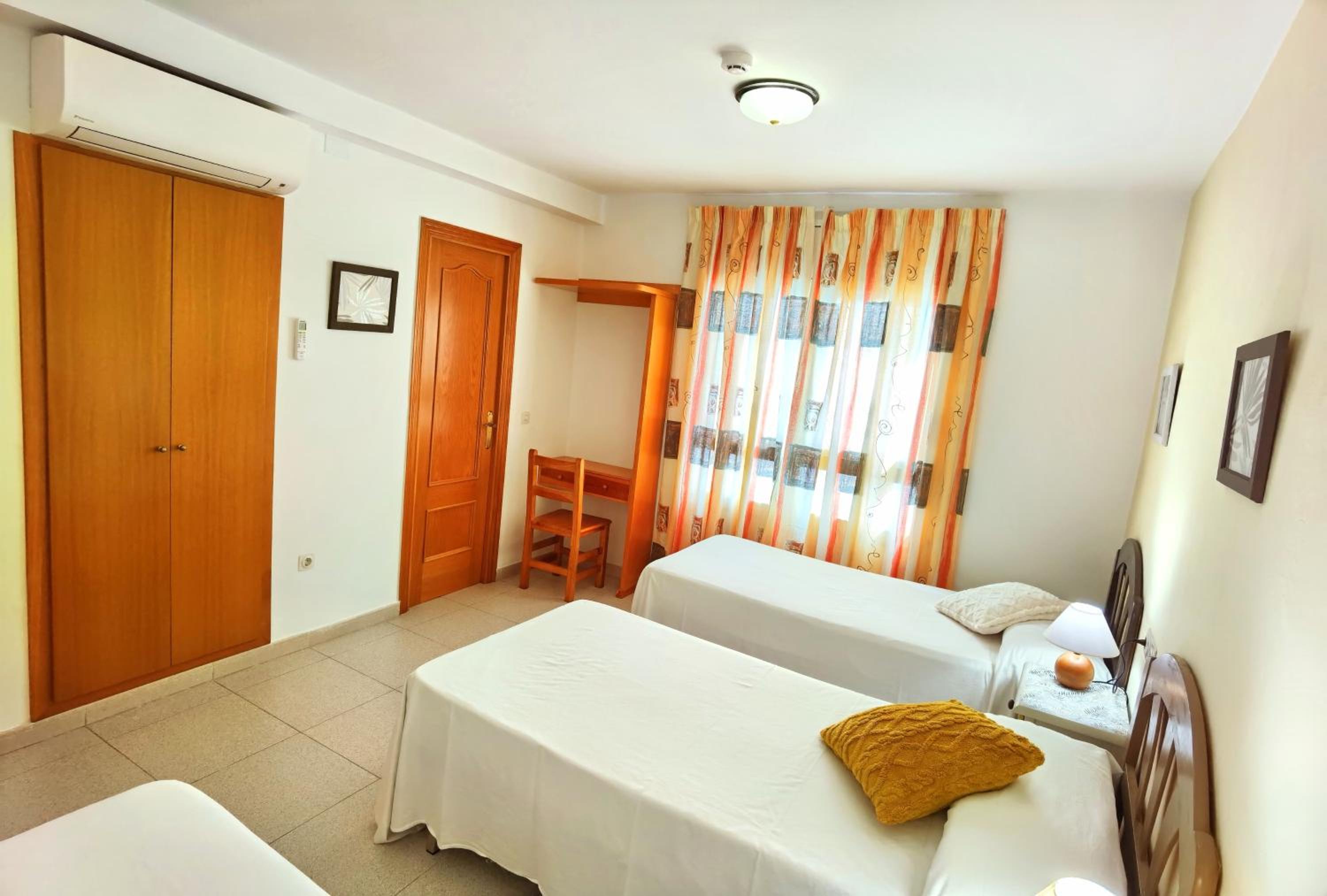 Triple Room - Photo 10