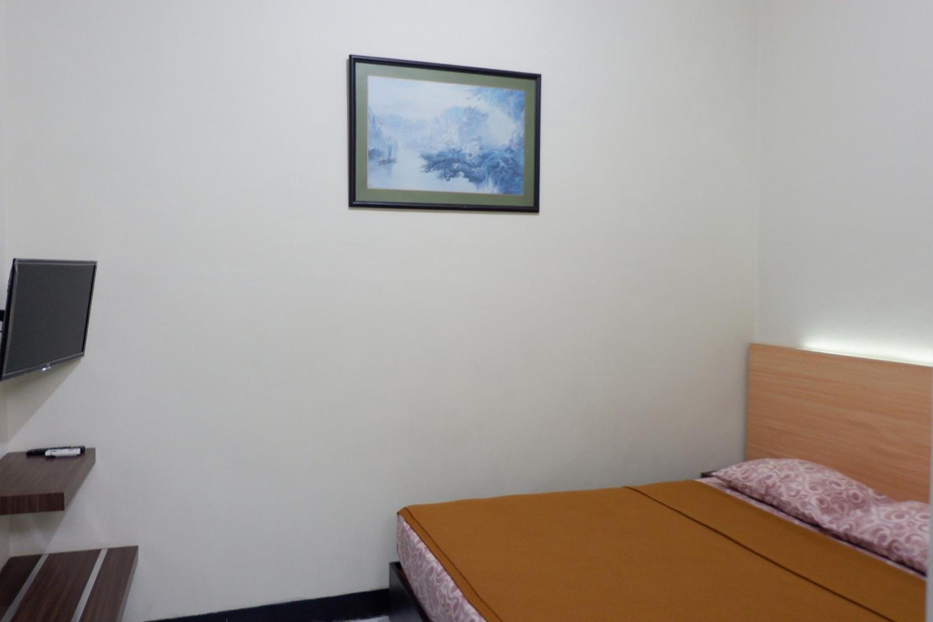 Deluxe Twin Room - Photo 9