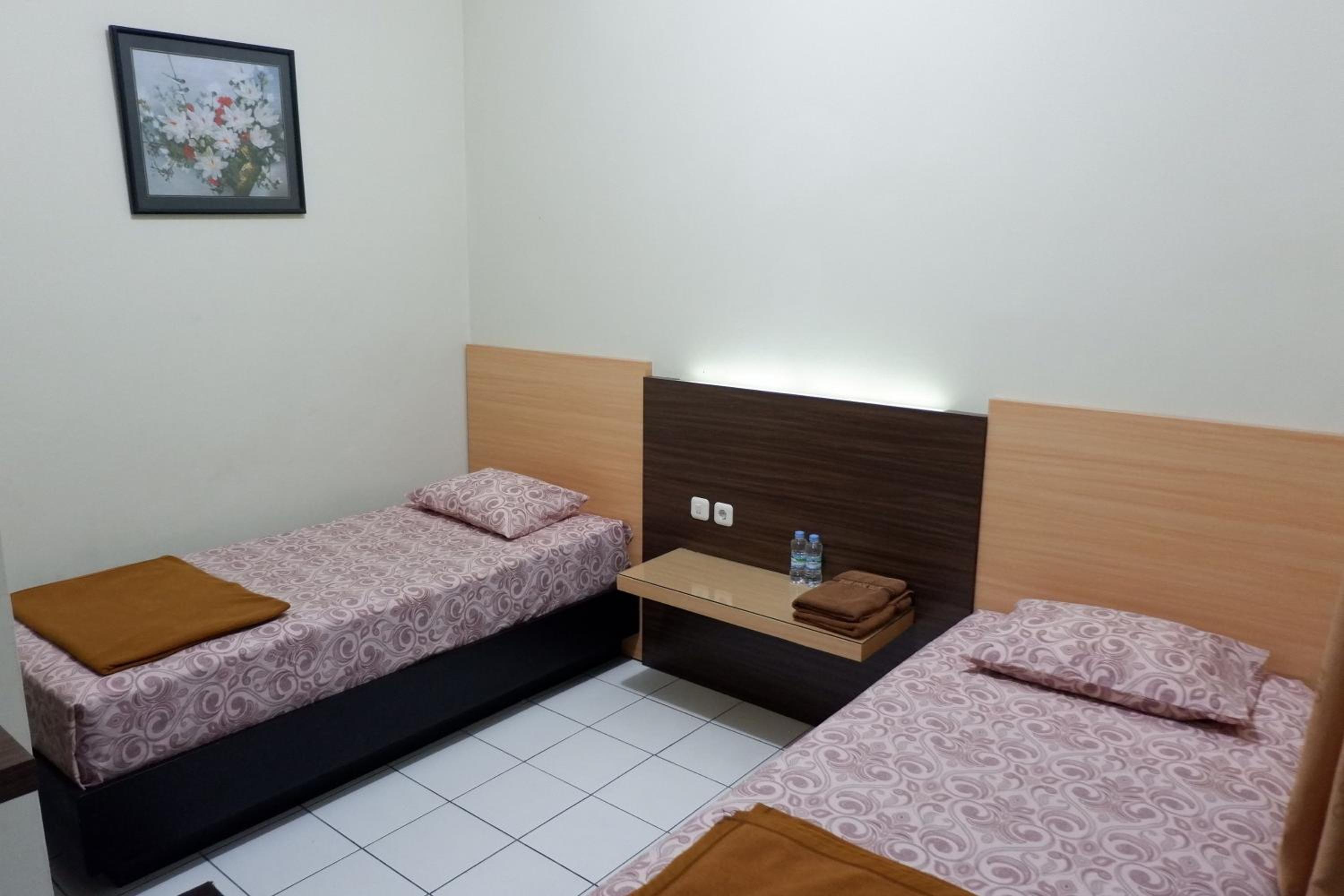 Deluxe Twin Room - Photo 2