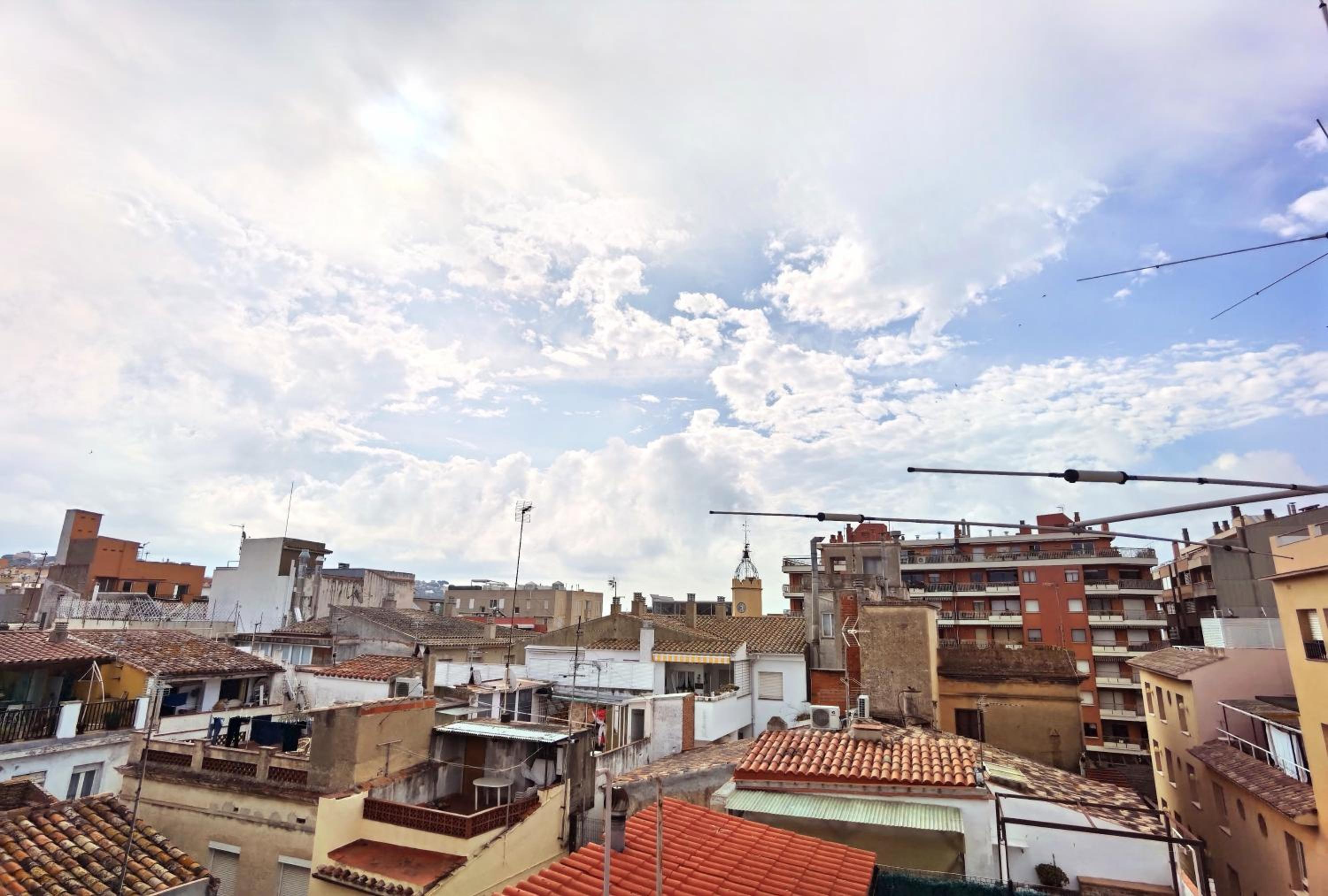 Triple Room with City View - Photo 6