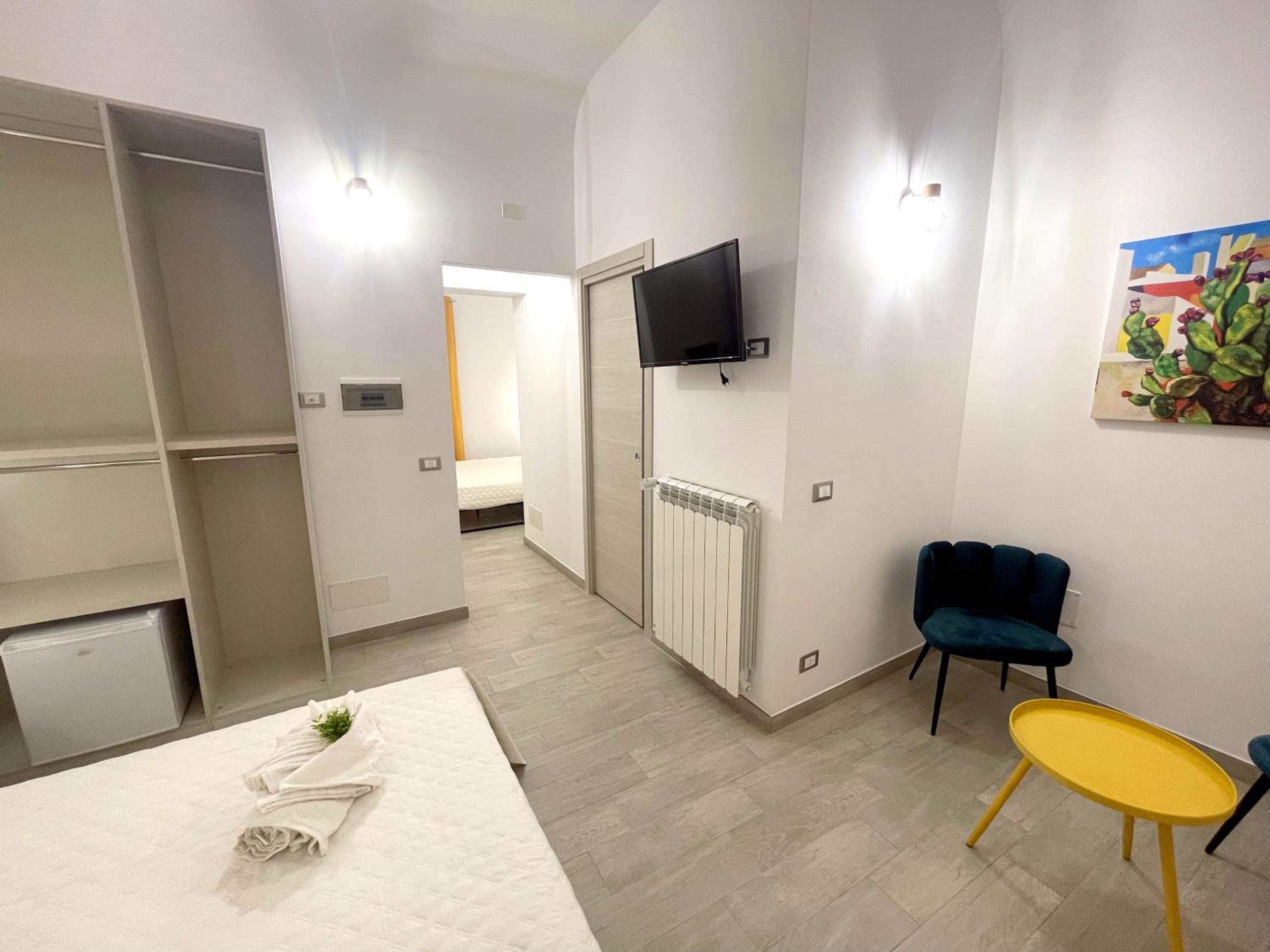 Quadruple Room With Balcony photo 3