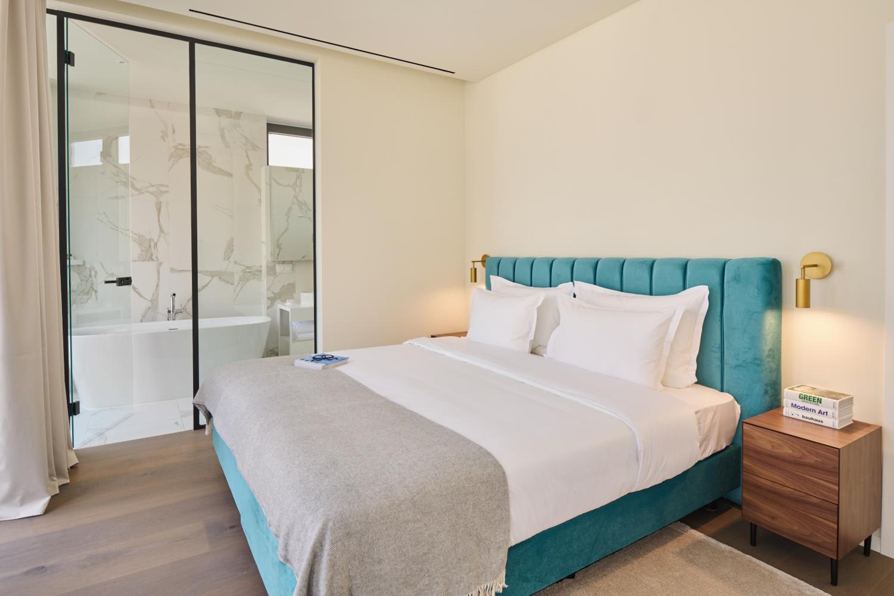Drei-Schlafzimmer-Villa - Nova, 5*