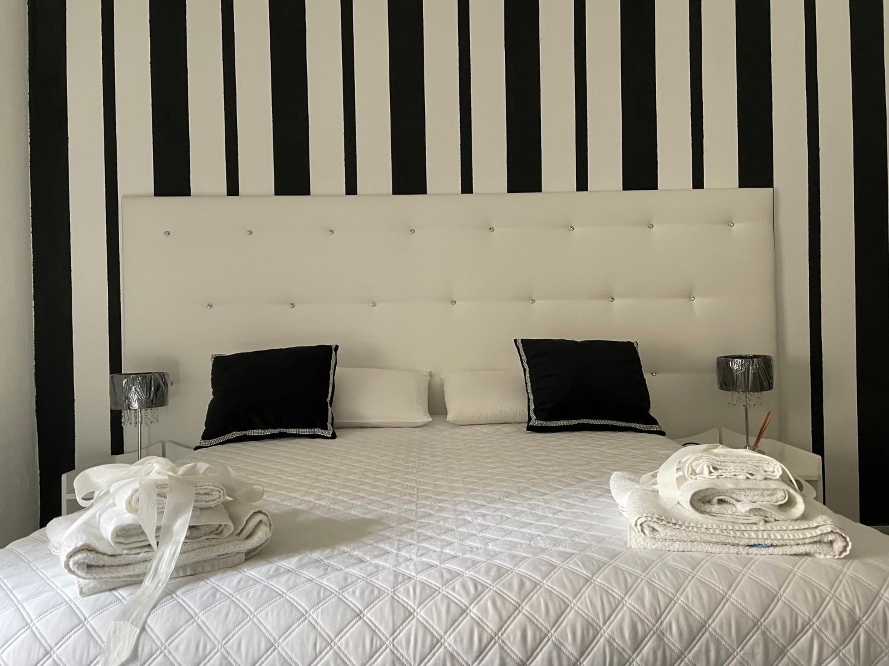 Quadruple Room With Private Bathroom