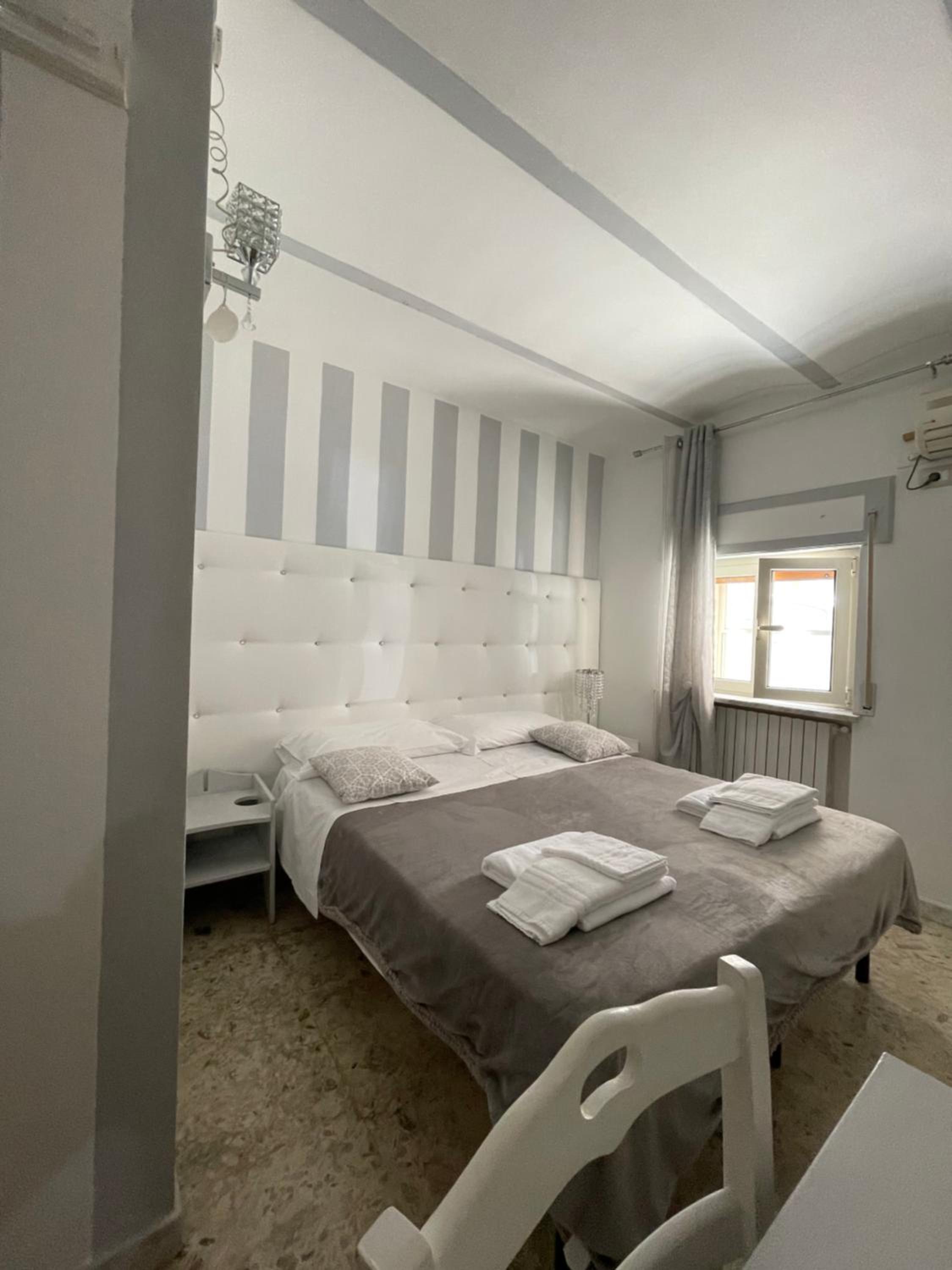 Double Or Twin Room With Private Bathroom